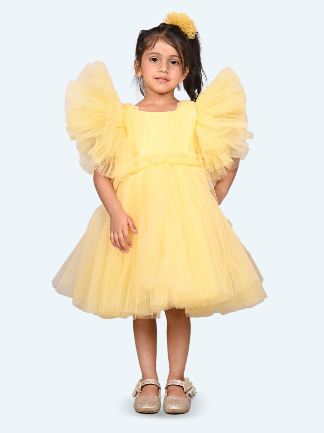Modish Kids-Girls Flutter Sleeve Gathered or Pleated Net Fit & Flare Knee Length Dress