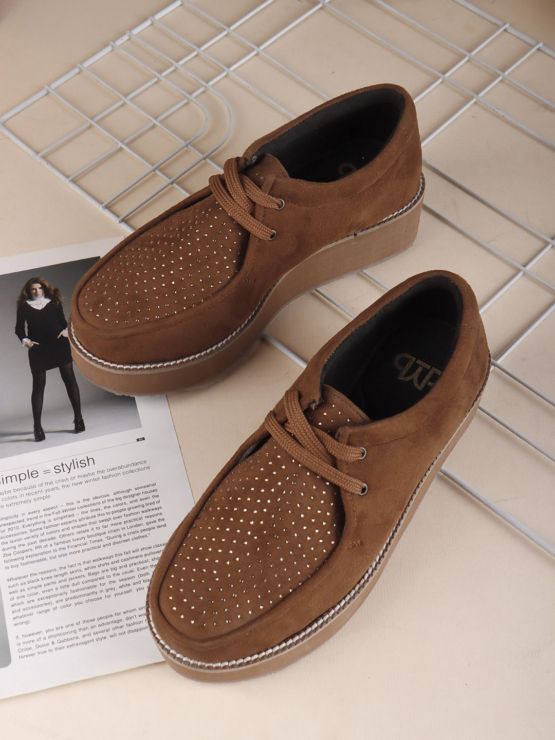 THE WHITE POLE Women Lace -Ups Round Toe Sneakers