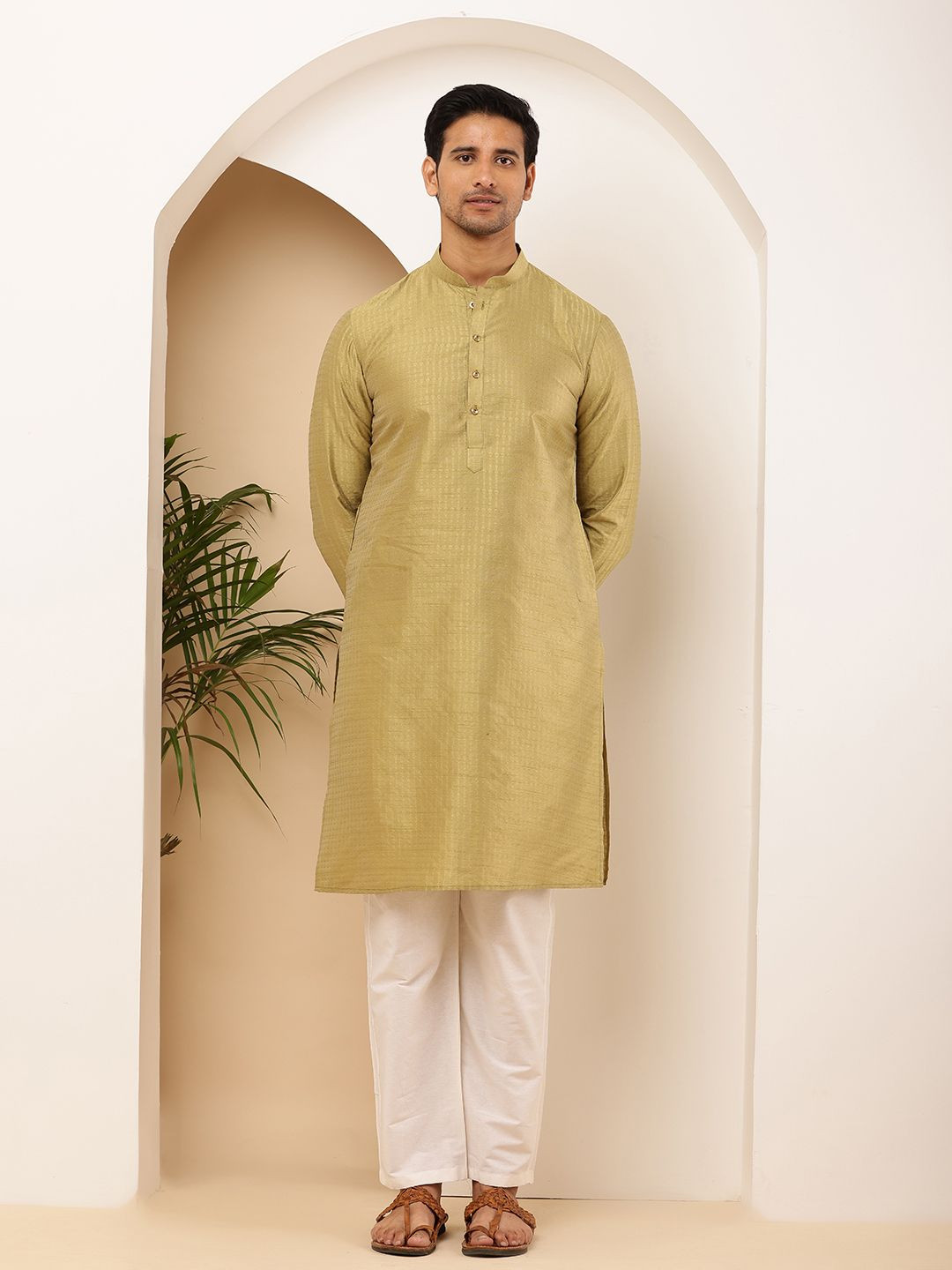 MULTI SHADES Men Thread Work Pastels Kurta