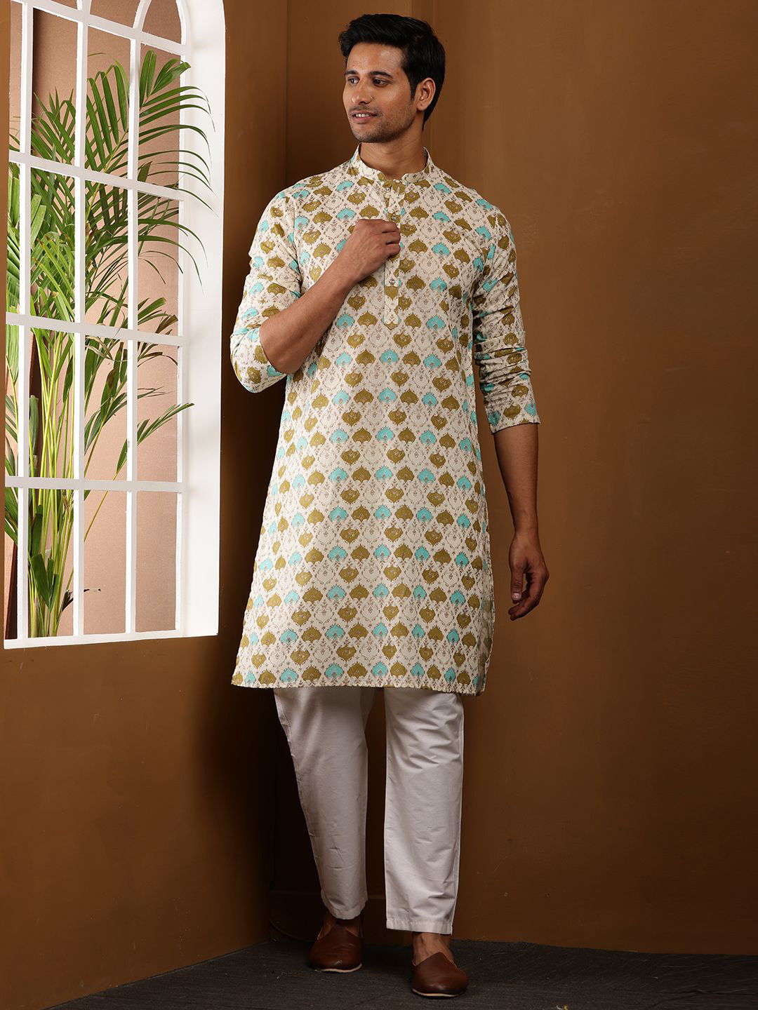 MULTI SHADES Men Geometric Printed Thread Work Pastels Straight Knee Length Kurta