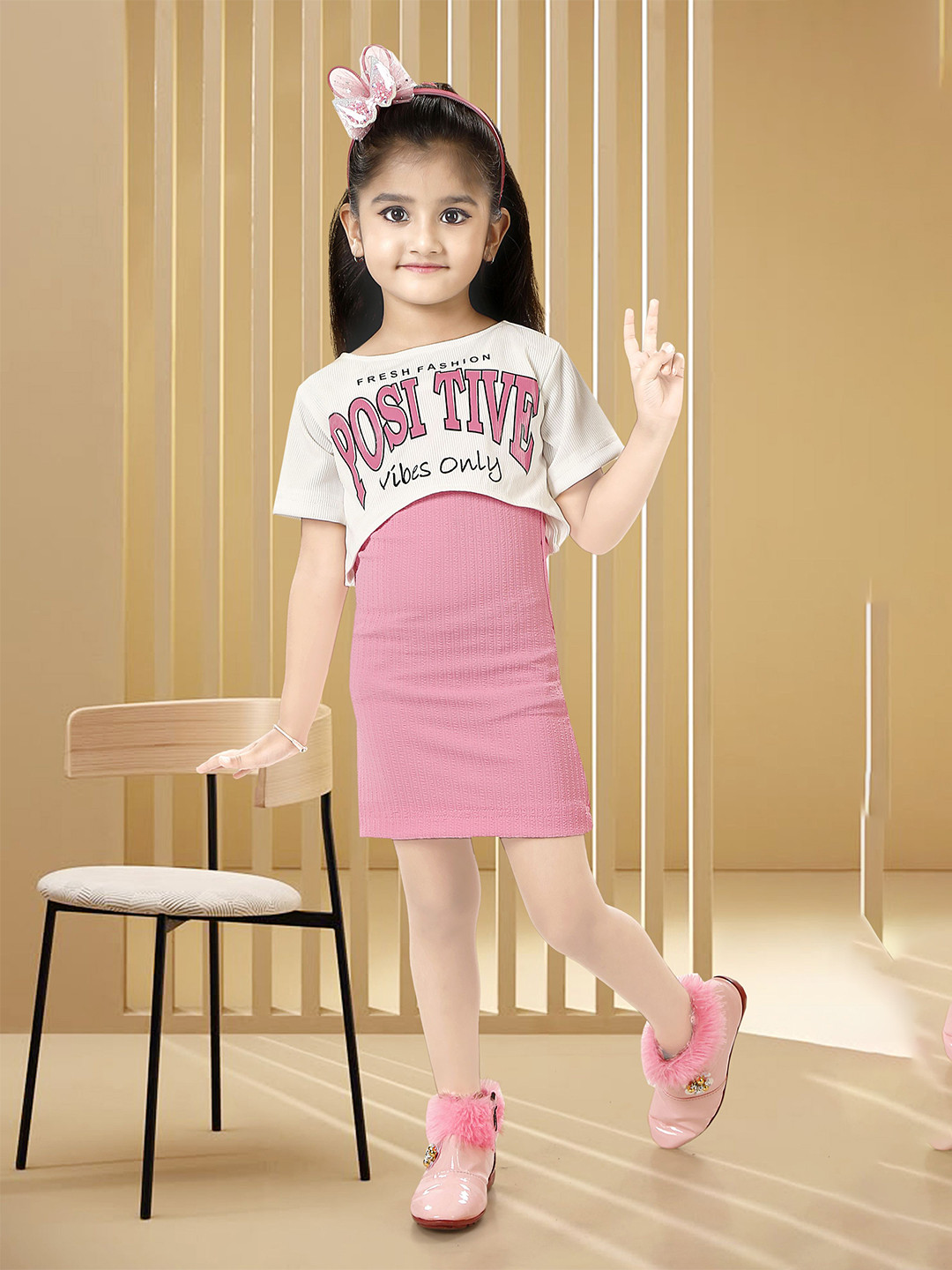 KAARIGARI Girls Typography Print Sheath Dress