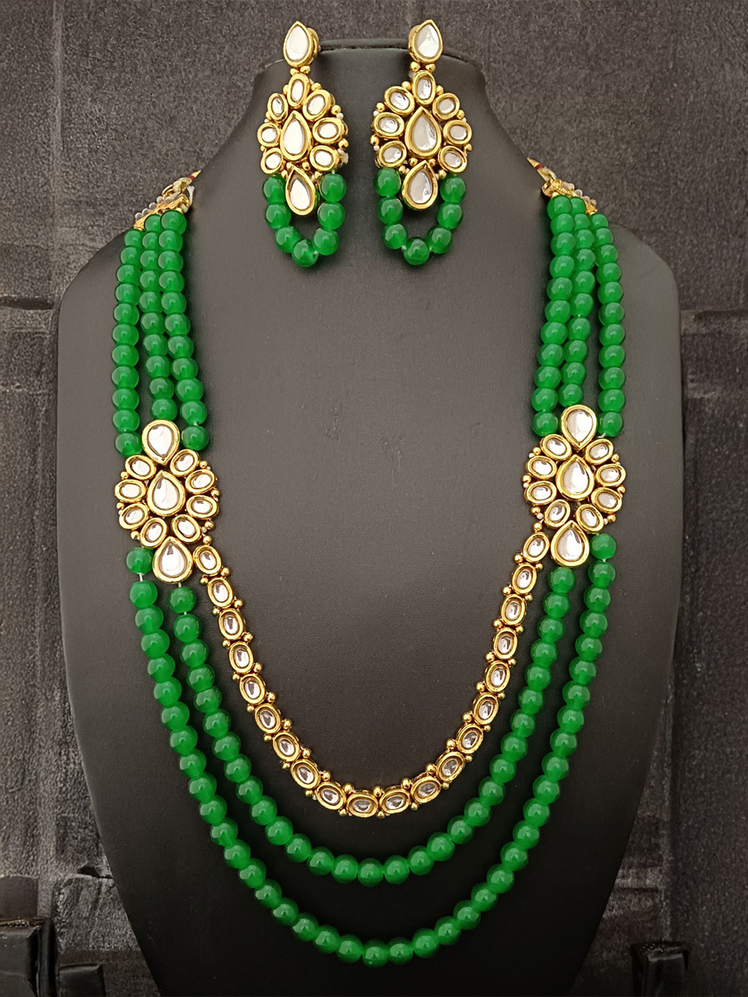 EVA Gold-Plated Kundan-Studded & Beaded Jewellery Set