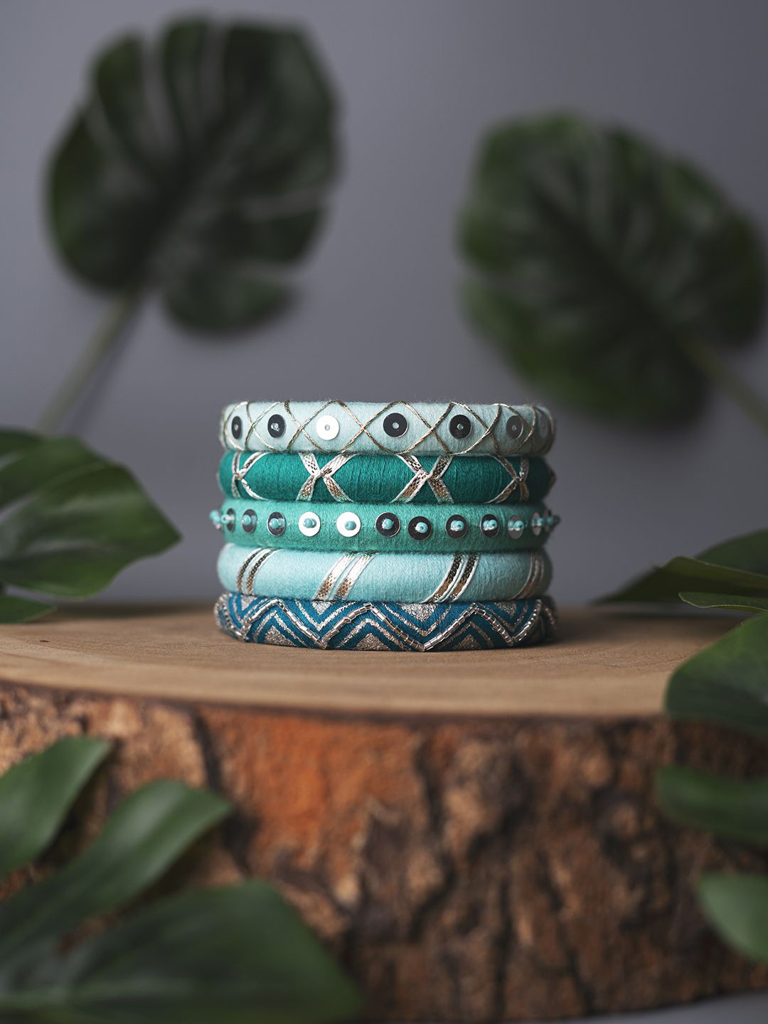 Taasha Craft Set Of 5 Sequin & Thread Detail Bangles