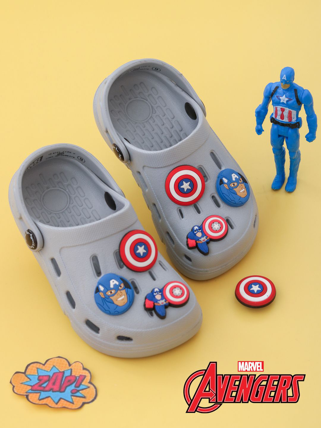 Disney By Yellow Bee Boys Marvel Captain America Clogs with Shield & Character Charms