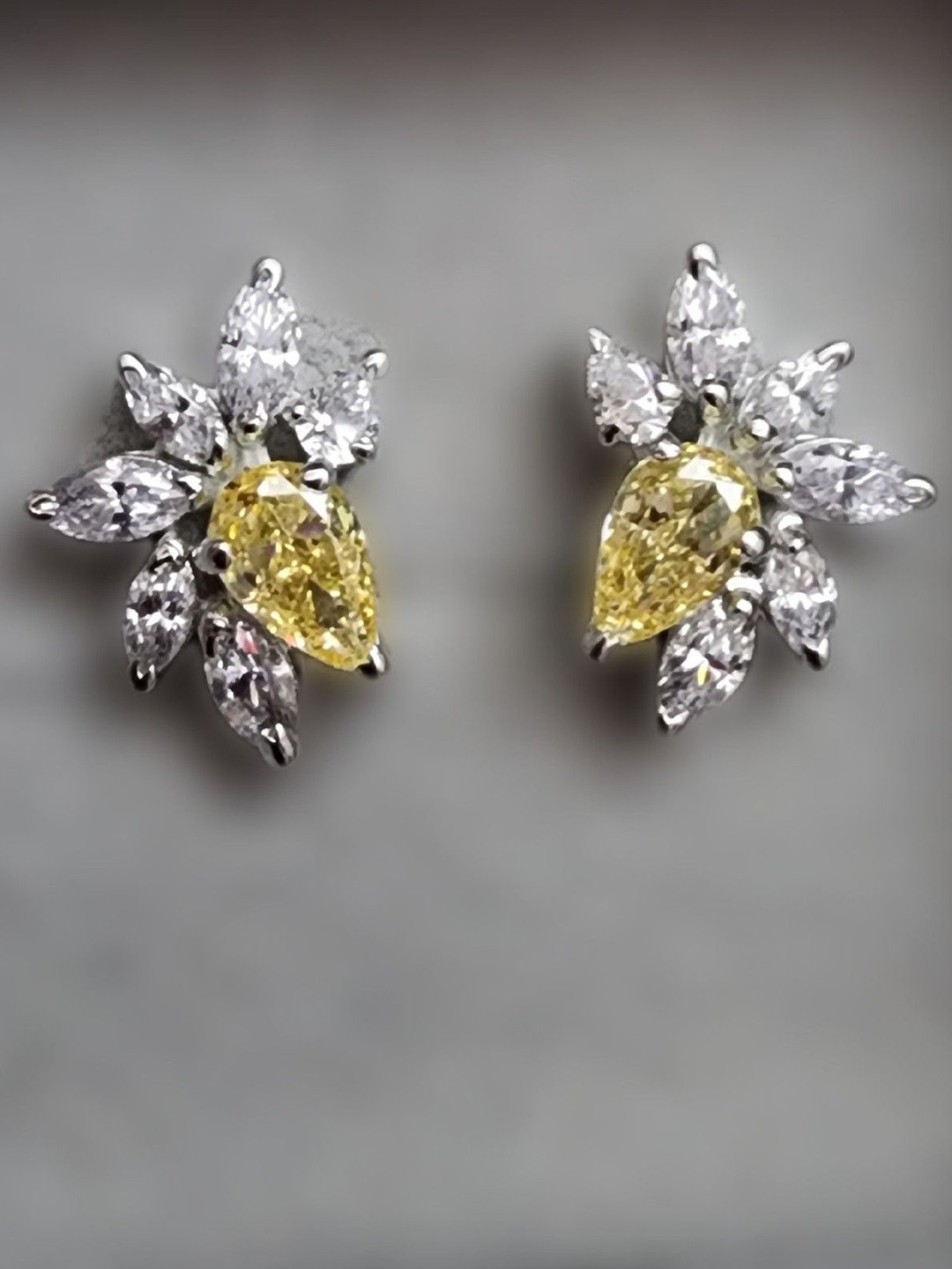 Tara Silver Jewels 925 Sterling Silver Rhodium-Plated CZ Studded Floral Shape Studs