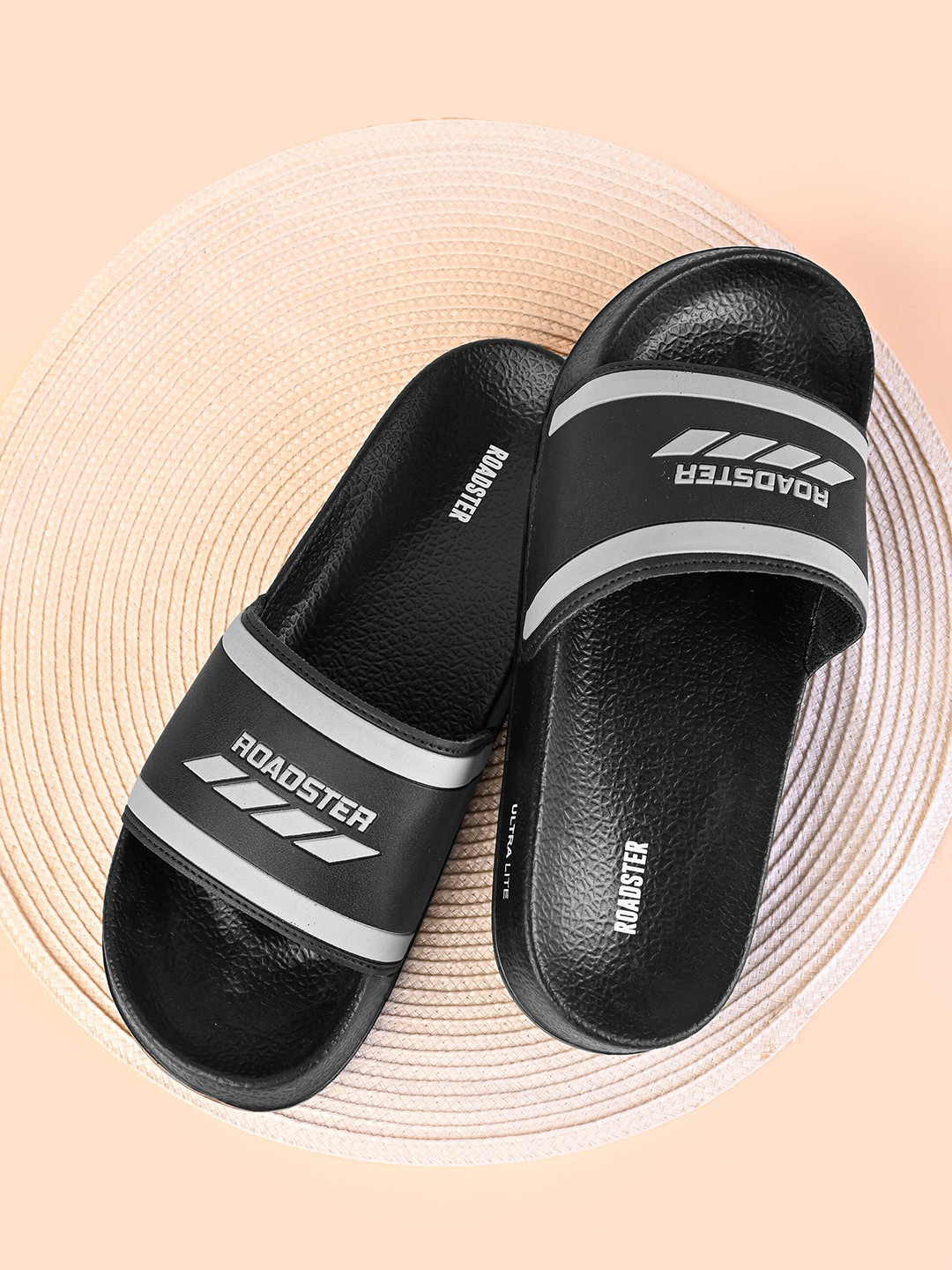 The Roadster Lifestyle Co Men Brand Logo Printed Casual Sliders