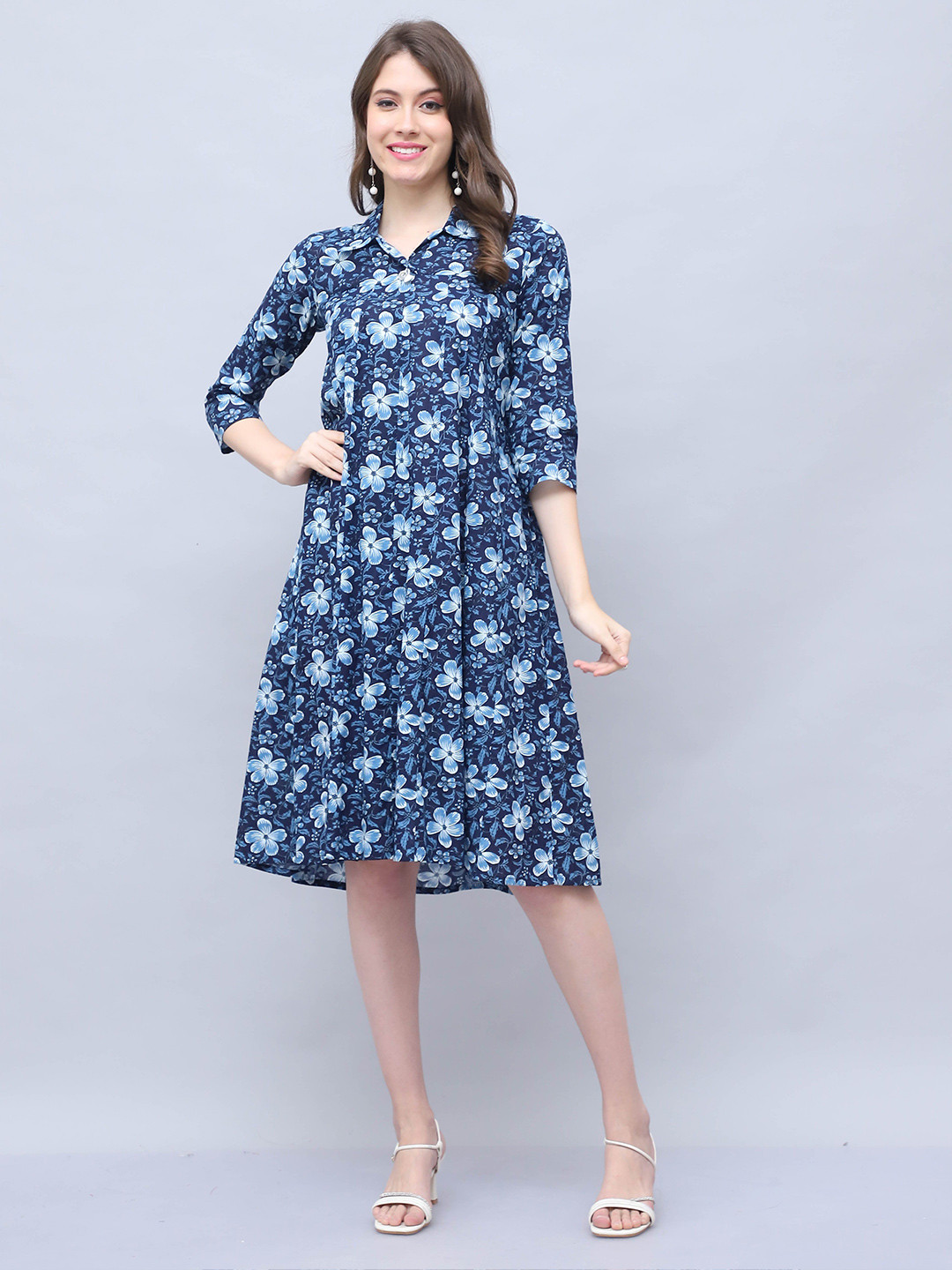 KALINI Women Floral Printed Shirt Colller Kurta