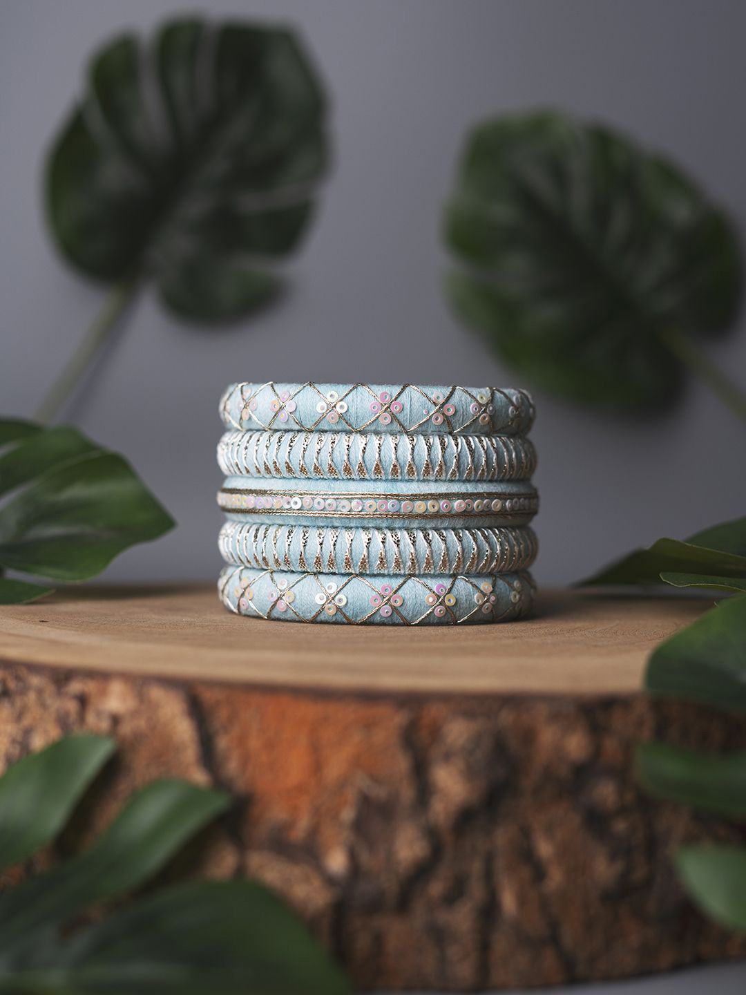Taasha Craft Set Of 5 Stone-Studded & Beaded Bangles
