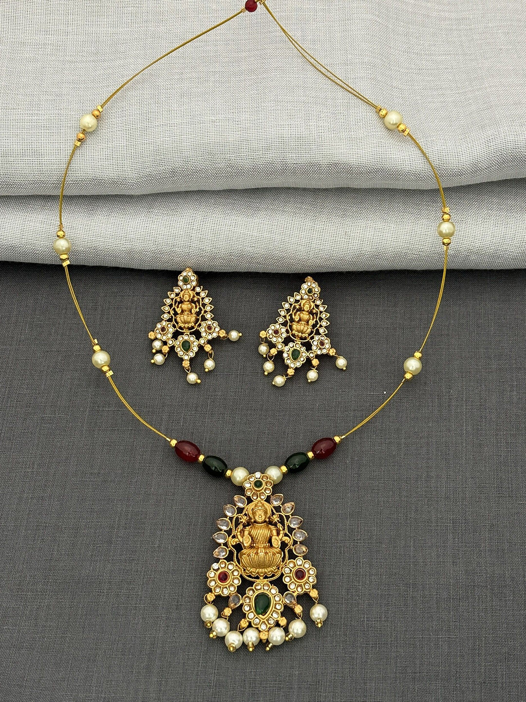 Anouk Gold Plated Kundan & Beads Studded Temple Jewelry Set
