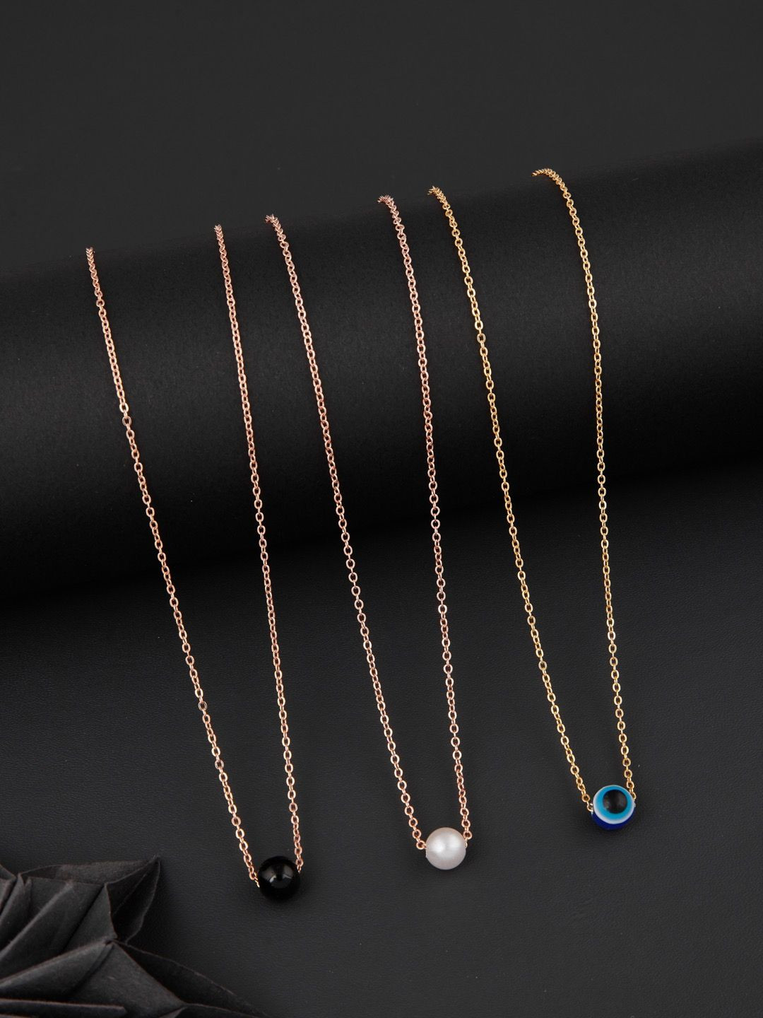 DressBerry Brass Gold-Plated Feather Necklace
