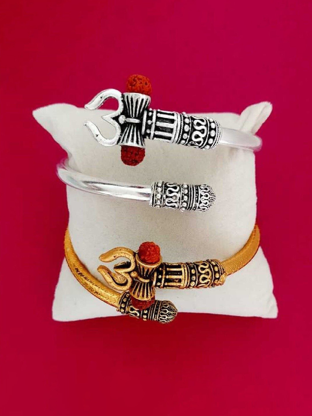 Teeragaj Set Of 2 Stainless Steel Cuff Bracelets
