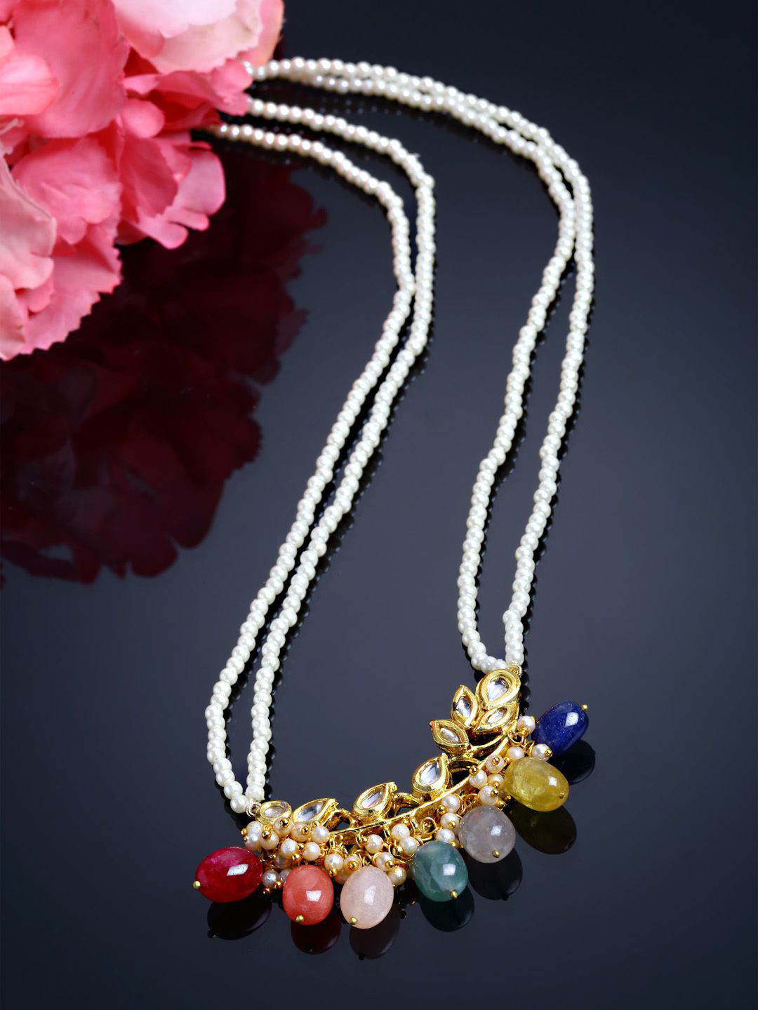 DUGRISTYLE Spruce Haar Gold-Plated Kundan Studded Necklace