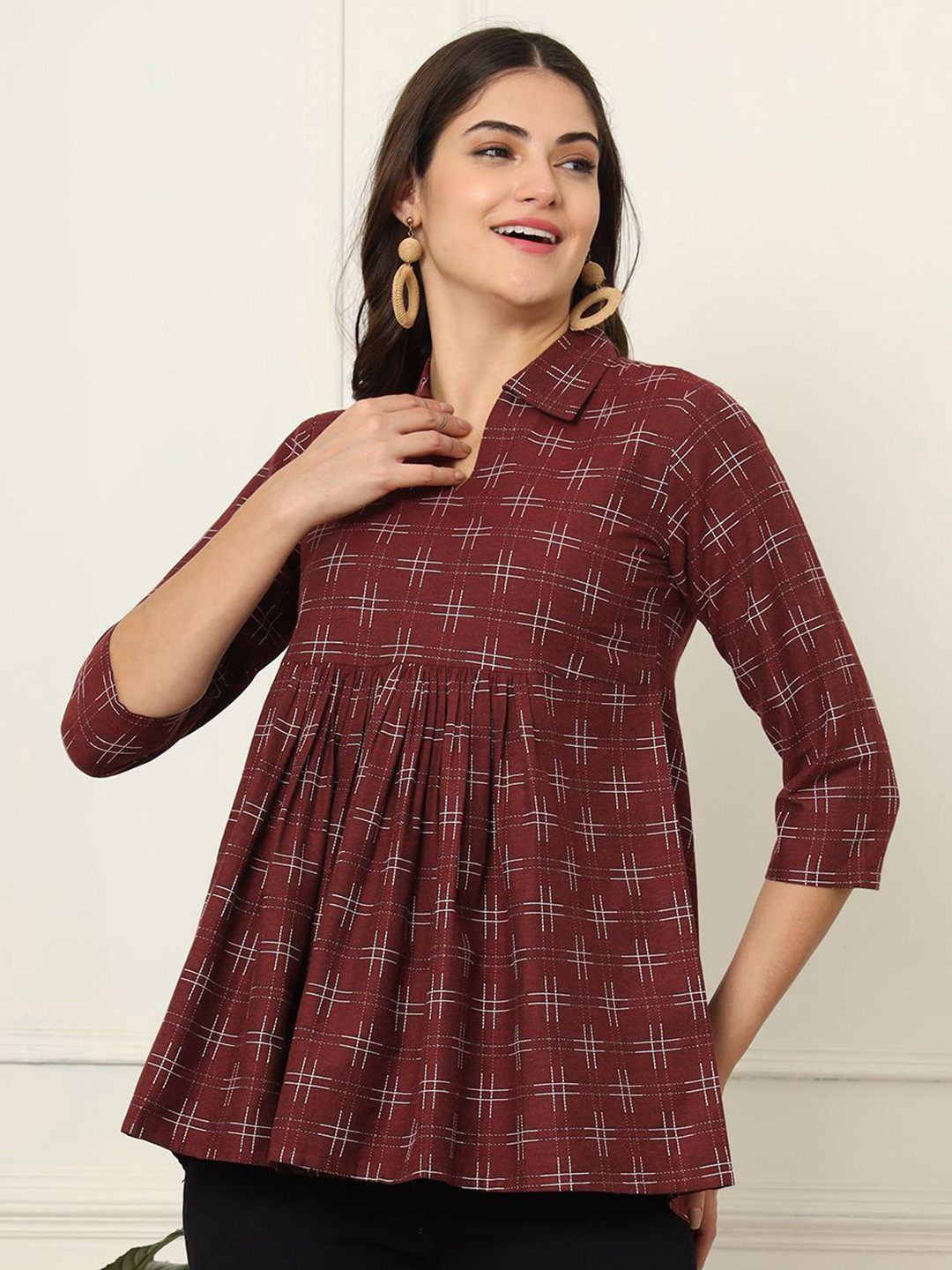 AMOUS Women Geometric Print Empire Top