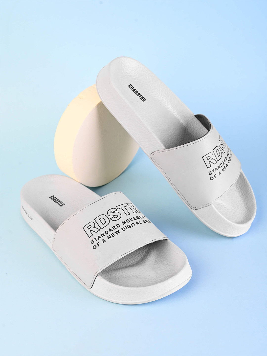 The Roadster Lifestyle Co. Men Text Printed Casual Sliders