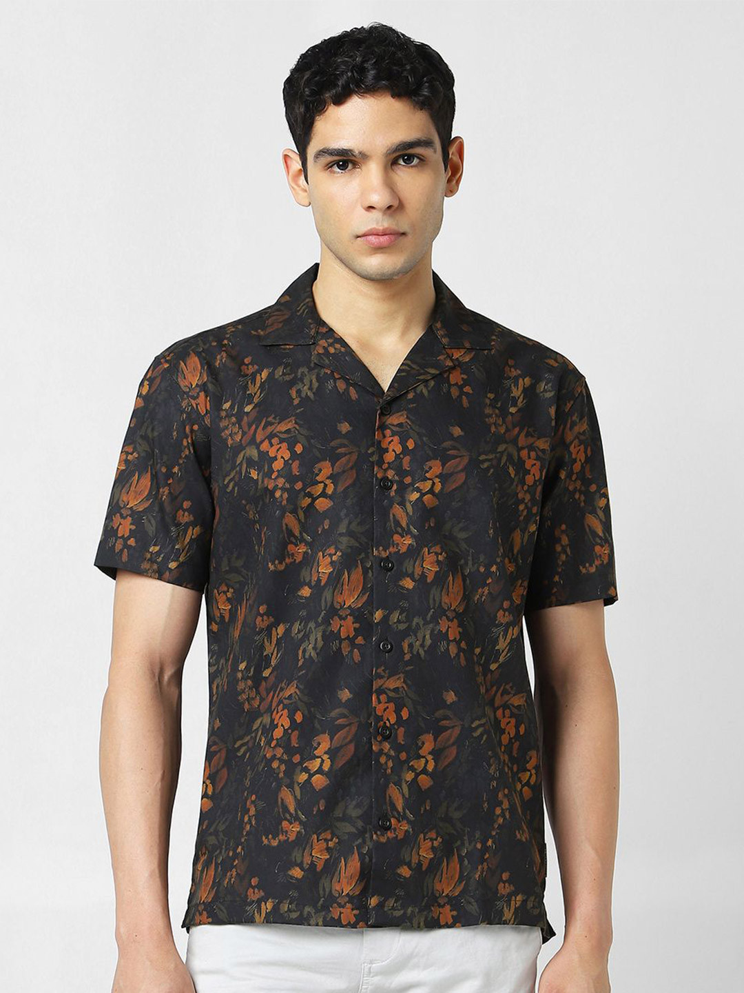 Van Heusen Floral Printed Half Sleeves Pure Cotton Slim Fit Casual Shirt