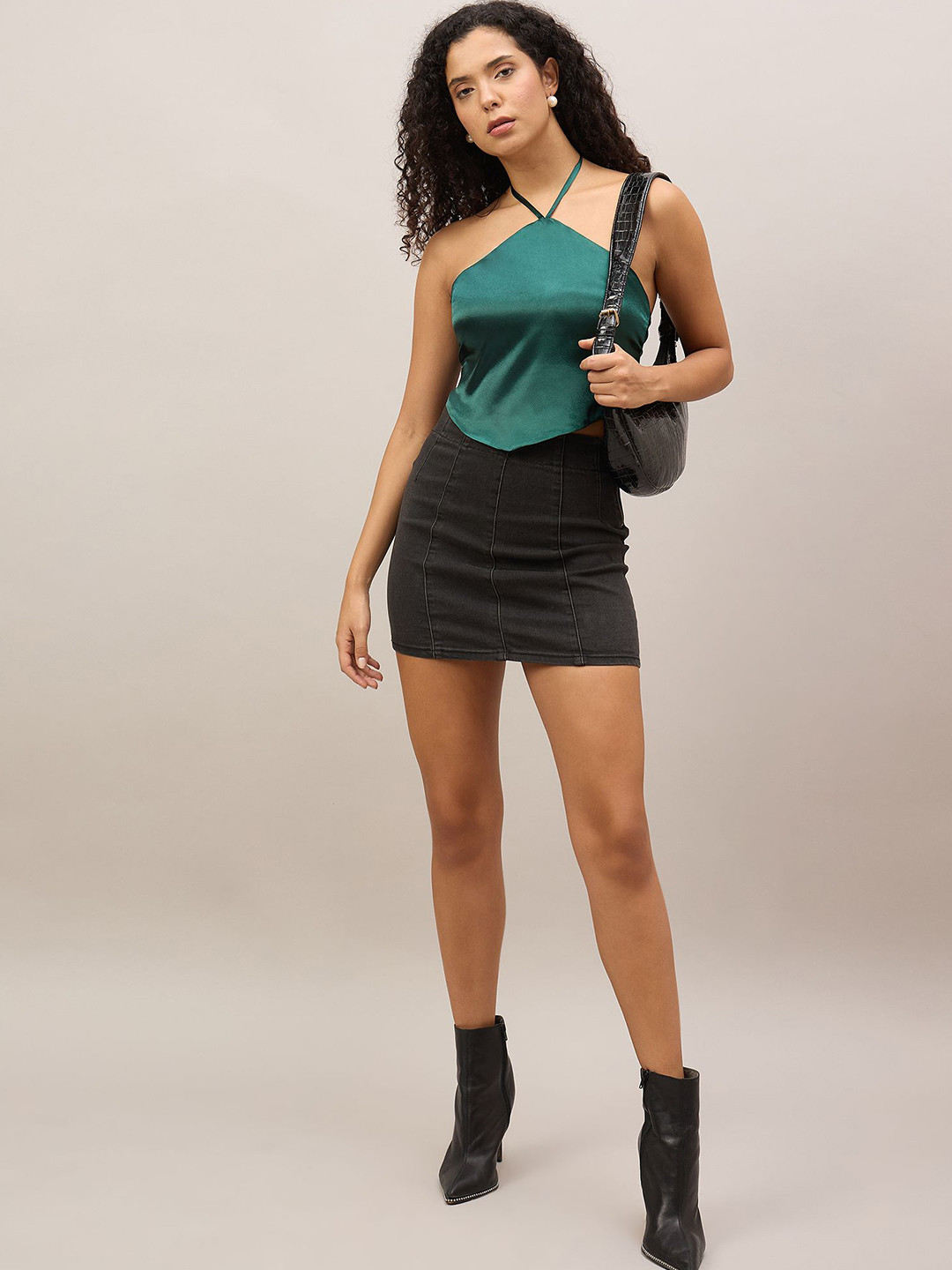 The Roadster Lifestyle Co . Women Halter Neck Shiny Finish Crop Top