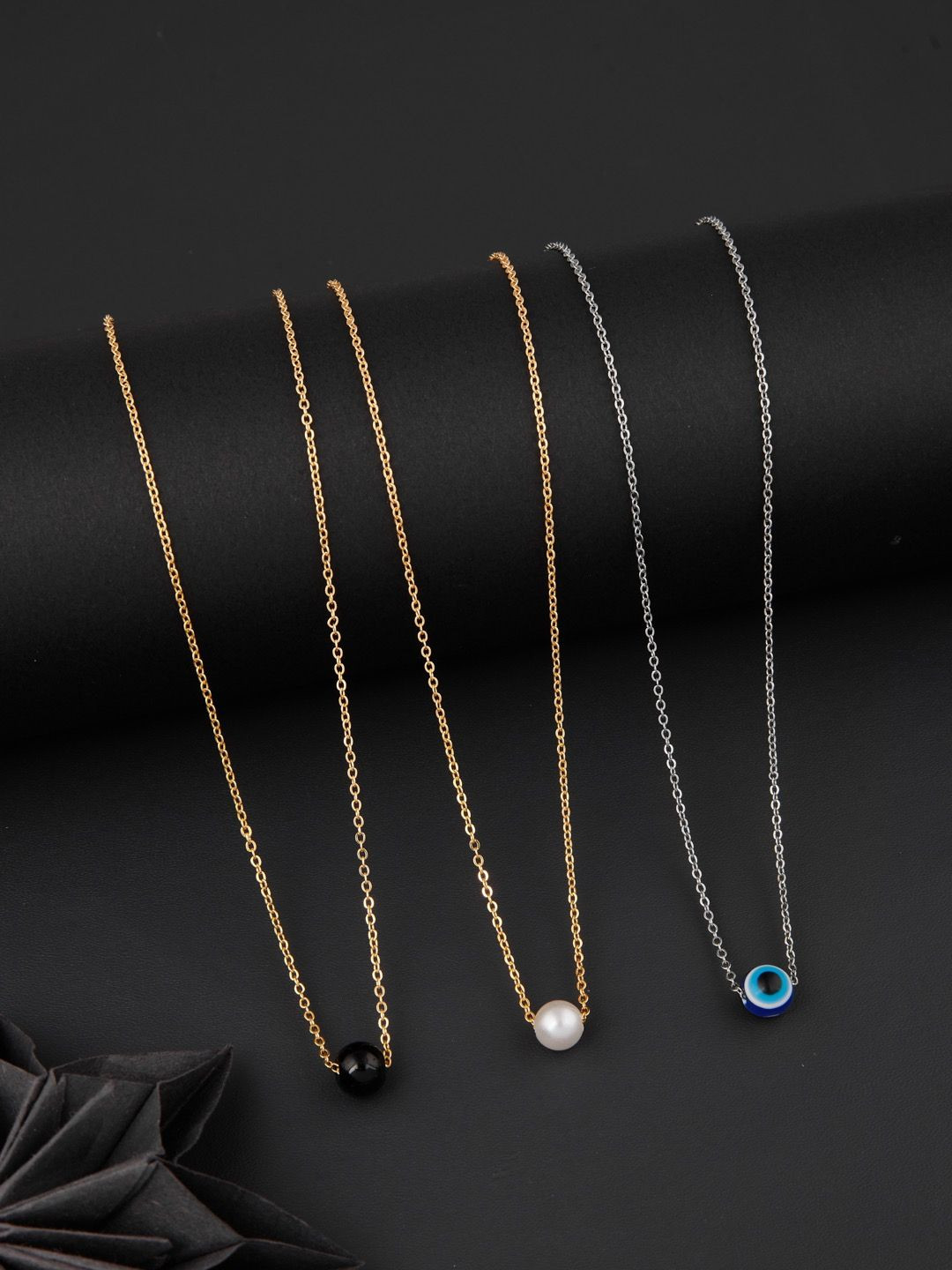 DressBerry Set Of 3 Silver Toned Gold-Plated Artificial Beads Feather Chains