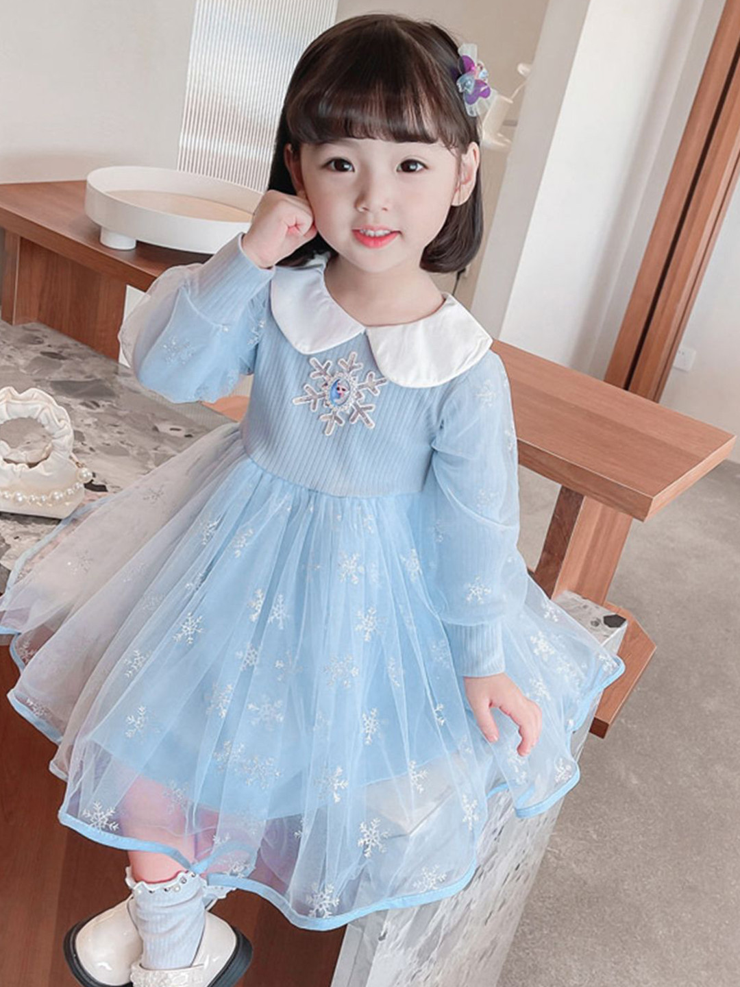 YK Girls Frozen Self Design Peter Pan Collar Fit & Flare Dress