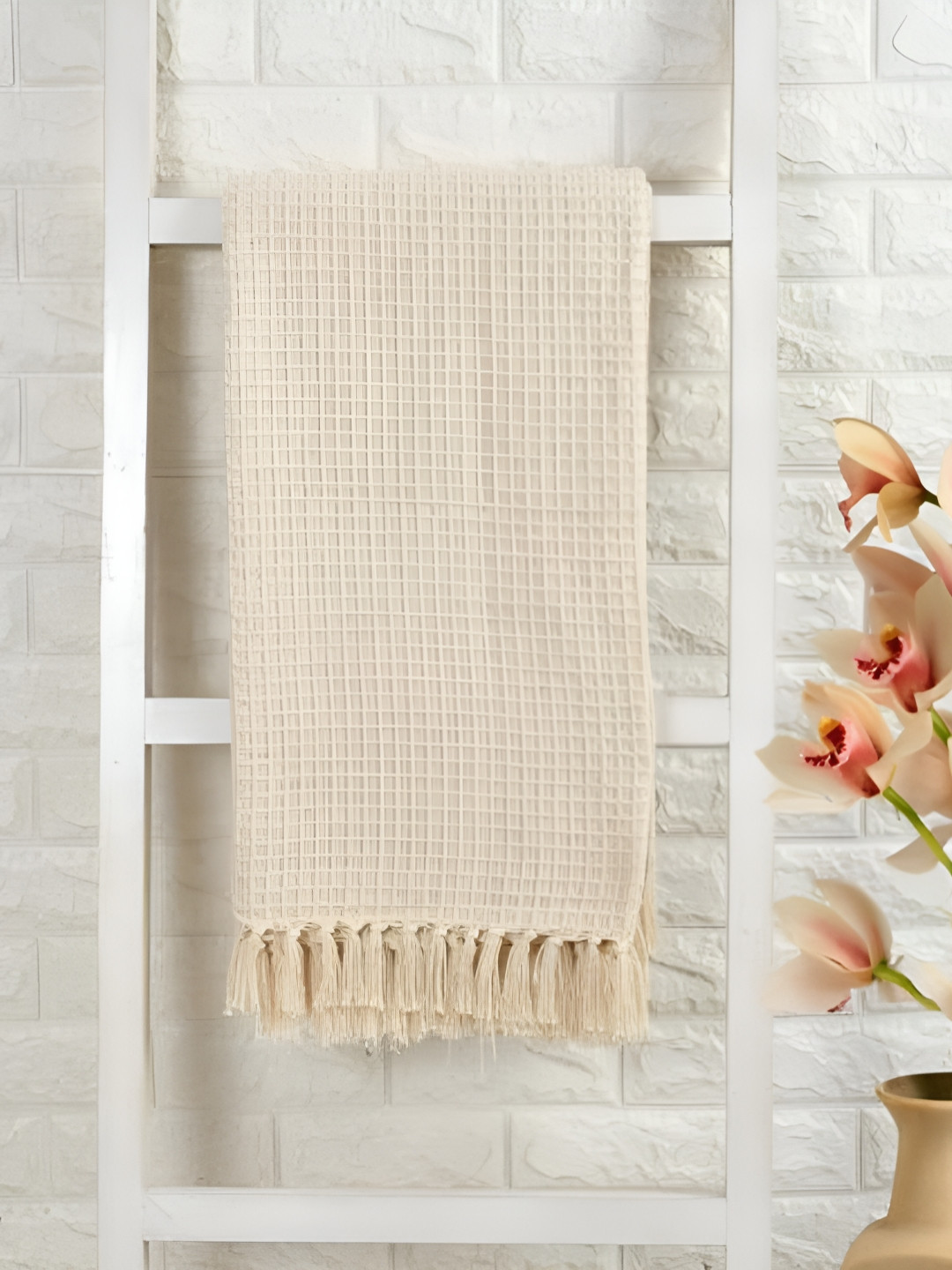 Dolce Casa Cream-Colored Waffled Cotton Sofa Throw