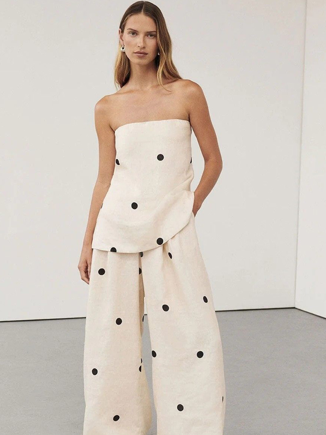 bebe Polka Dot Printed Strapless Top With Wide Leg Palazzo Co-Ords