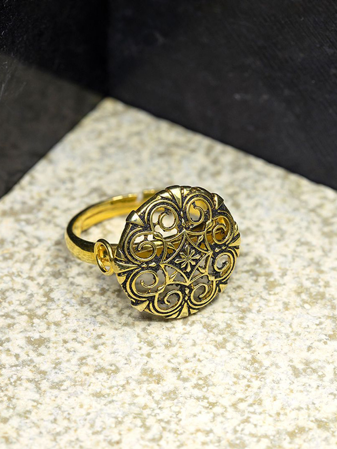 manner 925 Sterling Silver Gold-Plated Thar Reth Binti Finger Ring