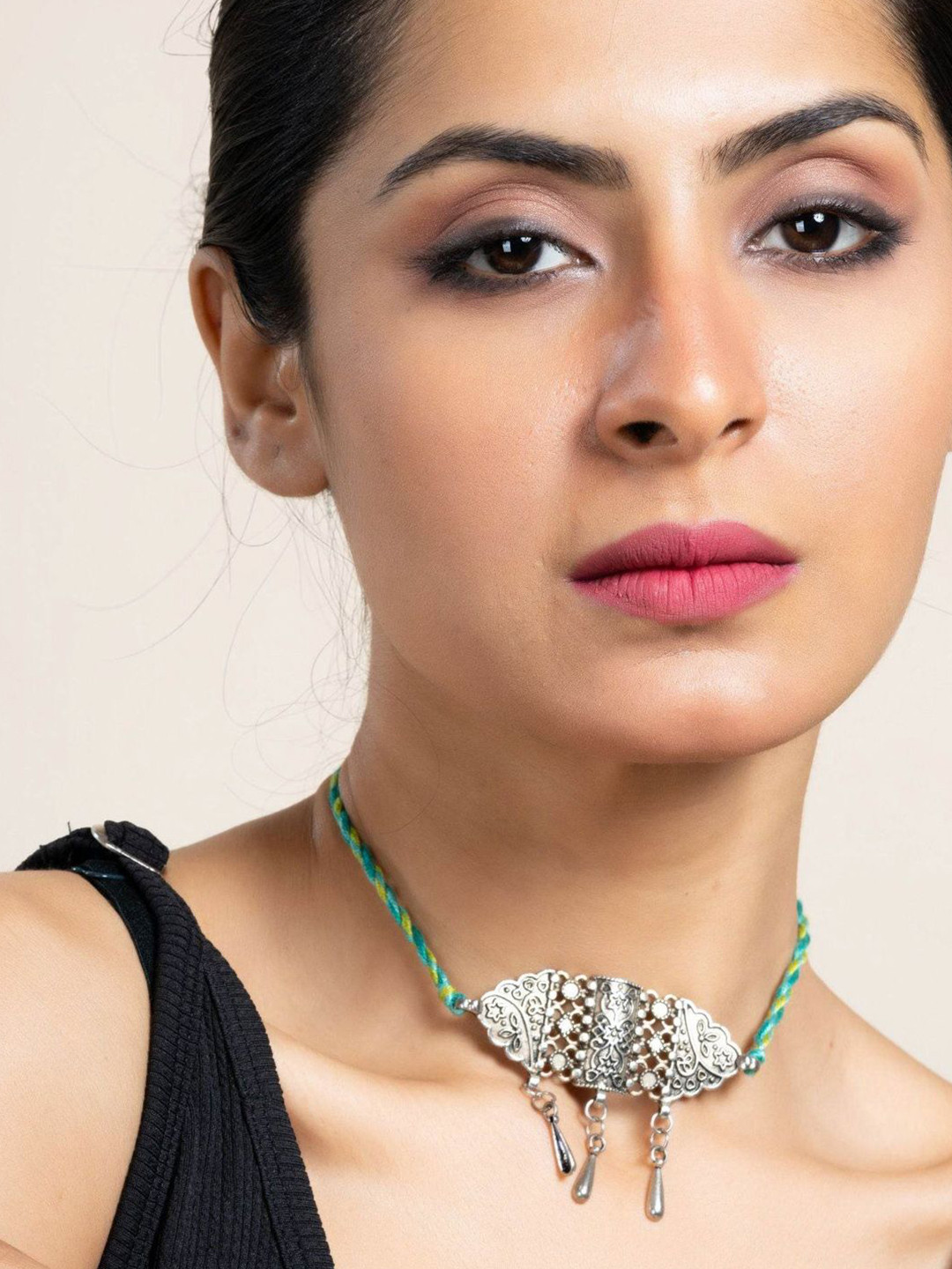 Look and Adorn German Silver Choker Necklace