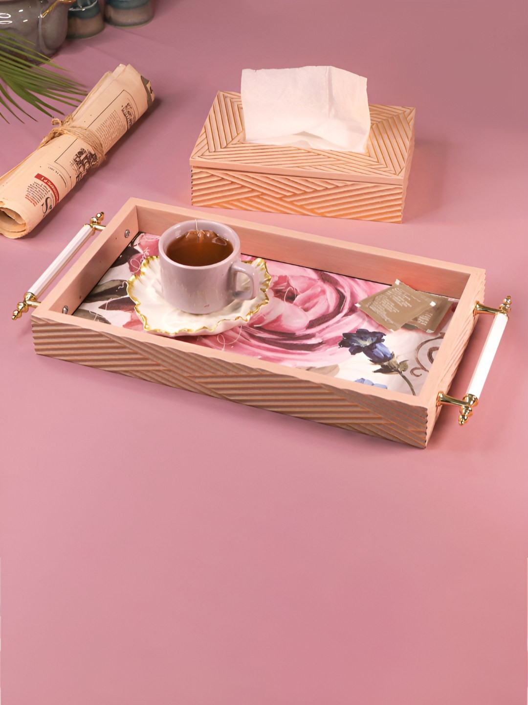 Art Street Pink Printed MDF Easy To Clean Serving Tray & Tissue Holder