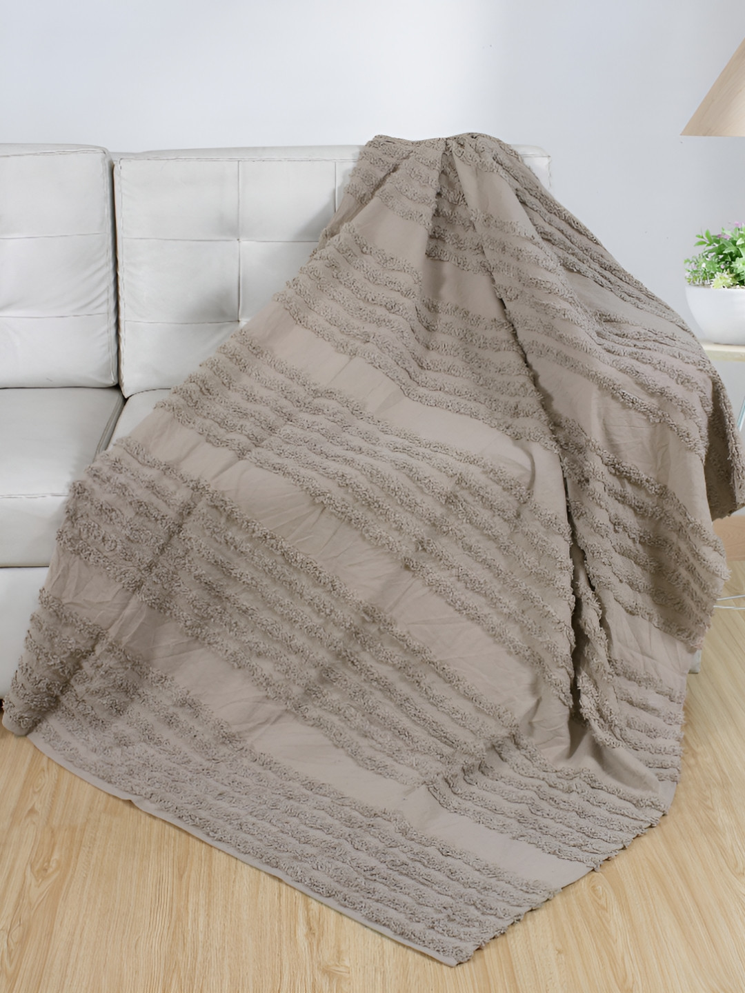 Dolce Casa Beige Striped Tufted Skin-Friendly Soft & Cozy Cotton Sofa Throw