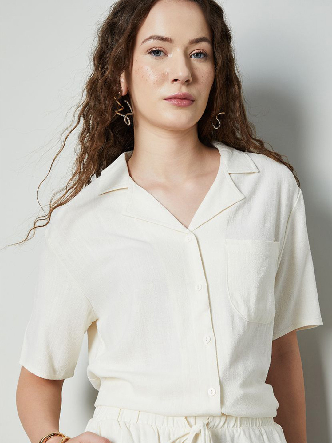 max Cuban Collar egular Fit Casual Shirt