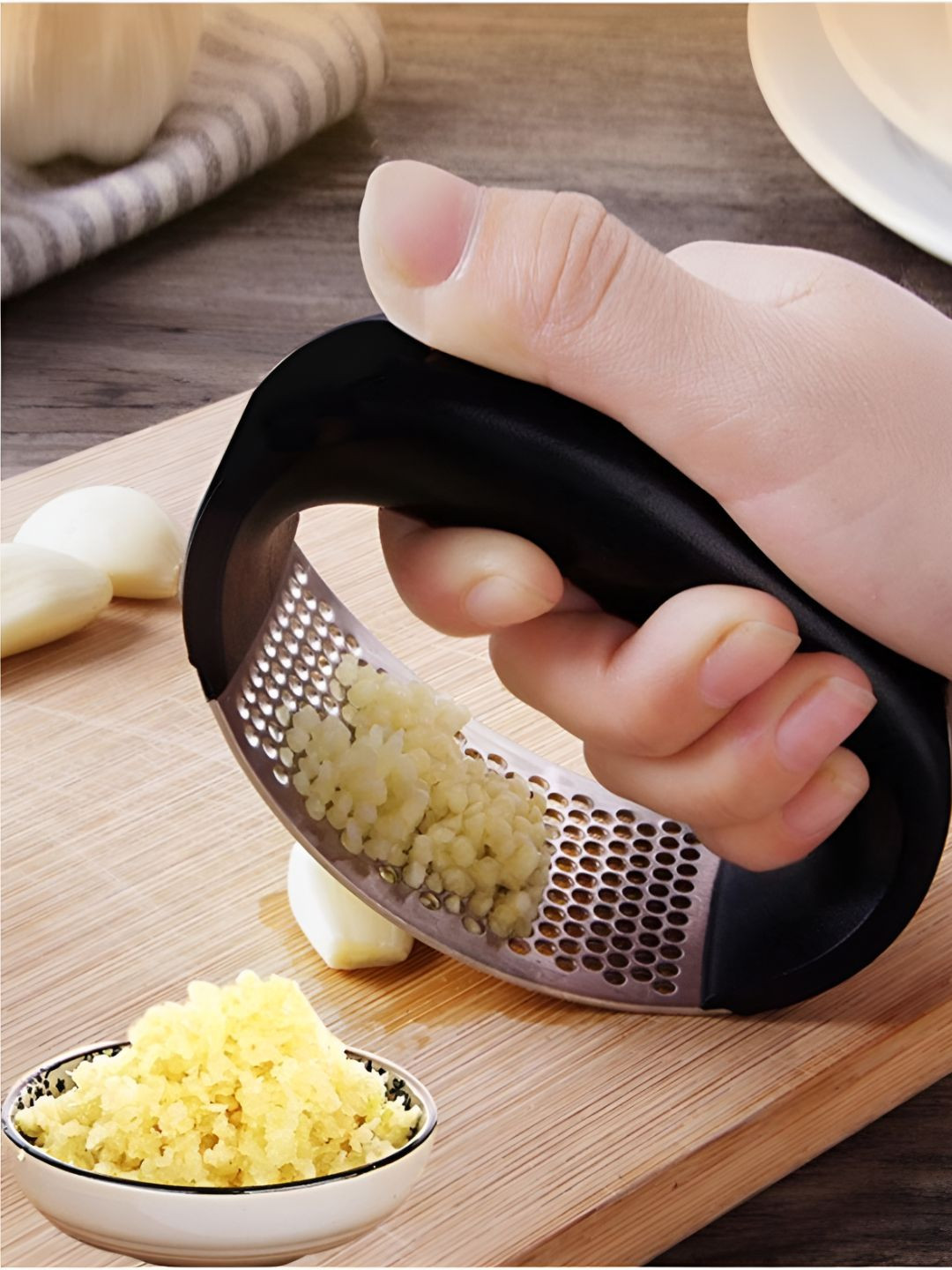 DeoDap Black Stainless Steel Garlic Press Chopper