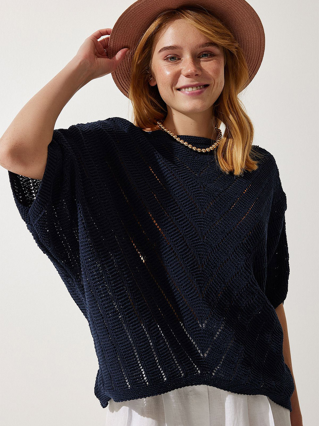 Happiness istanbul Women Self Design Batwing Sleeve Top