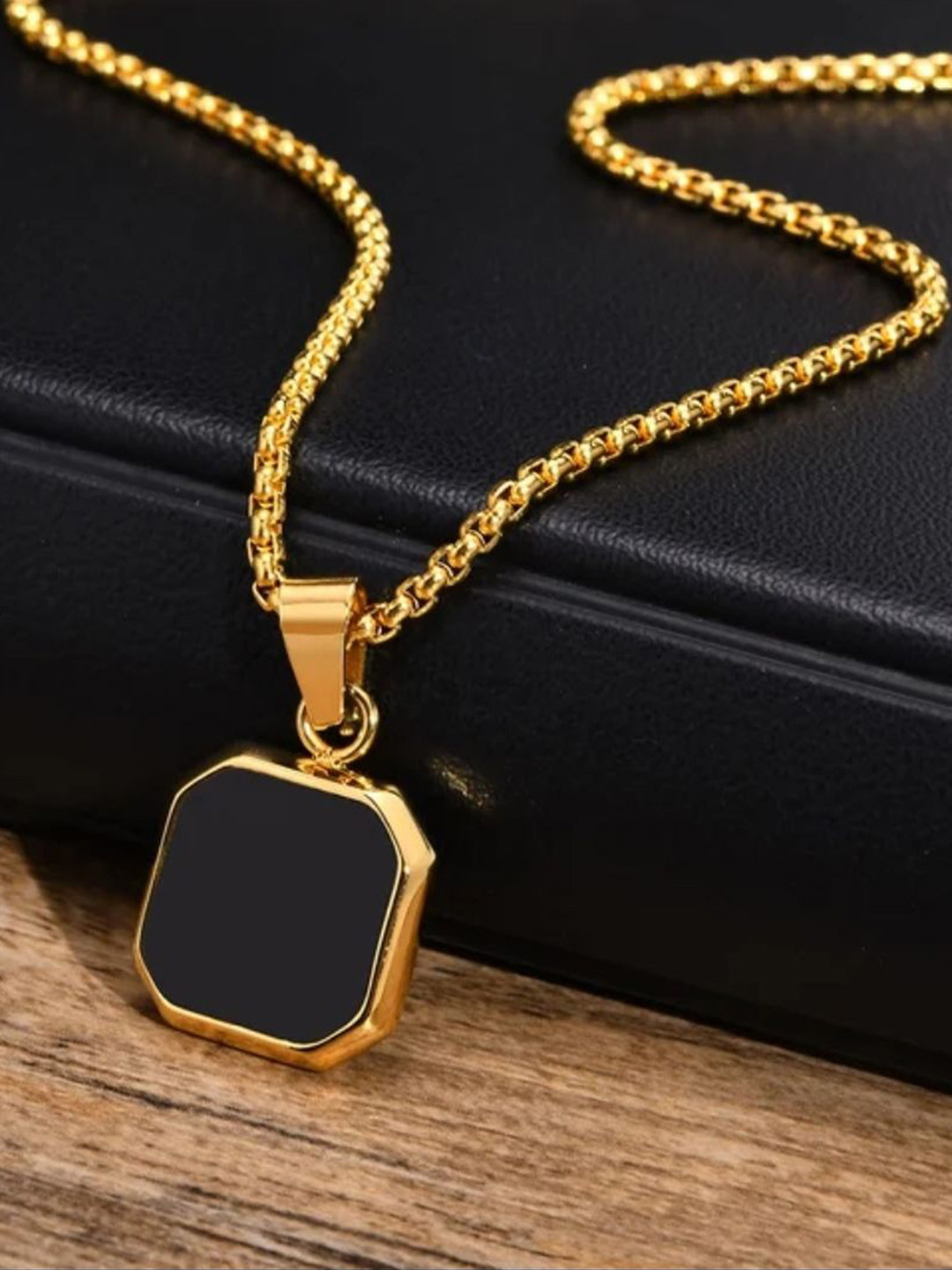 Nitant Men Gold-Plated Square Shaped Pendant with Chain