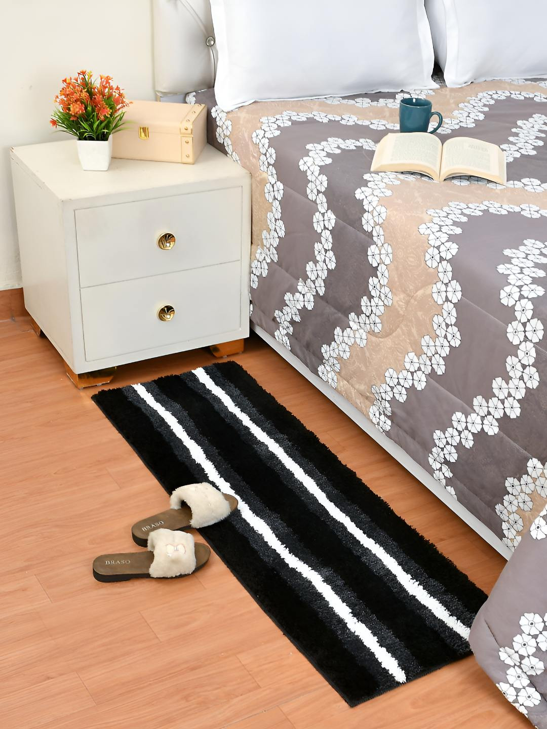 GBL COLLECTION White Cotton Water Resistant Floor Mat