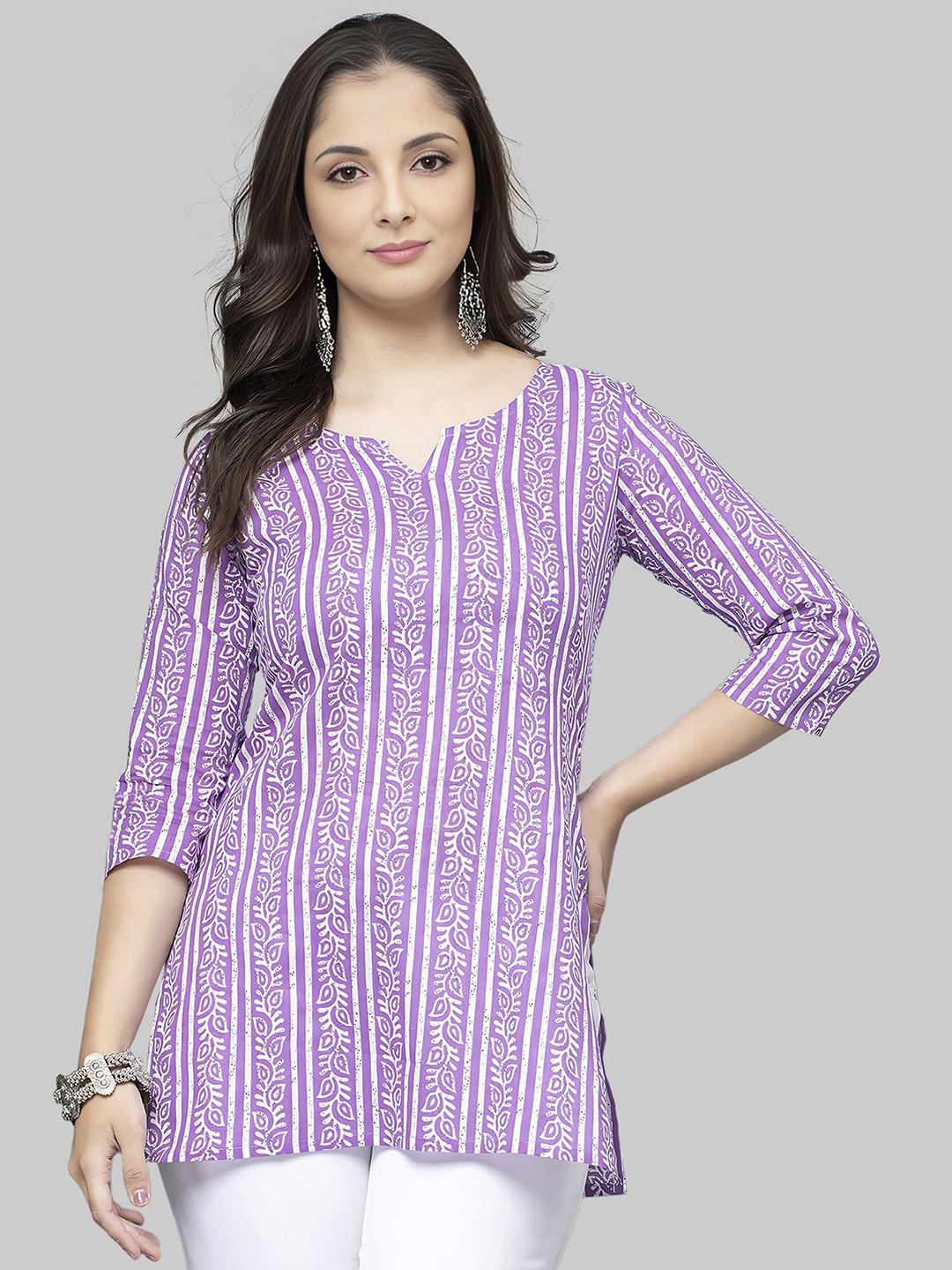 Dream Beauty Fashion Women Batik Striped Printed Kurti
