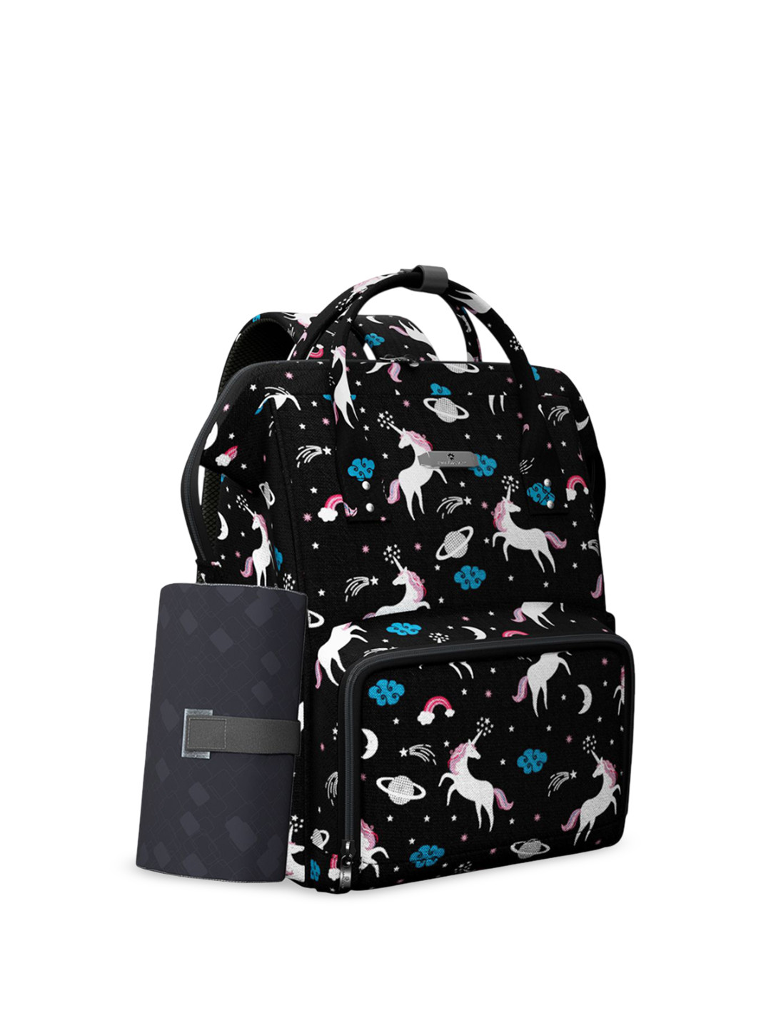 StarAndDaisy Printed Water Resistant Diaper Bag With Changing Mat