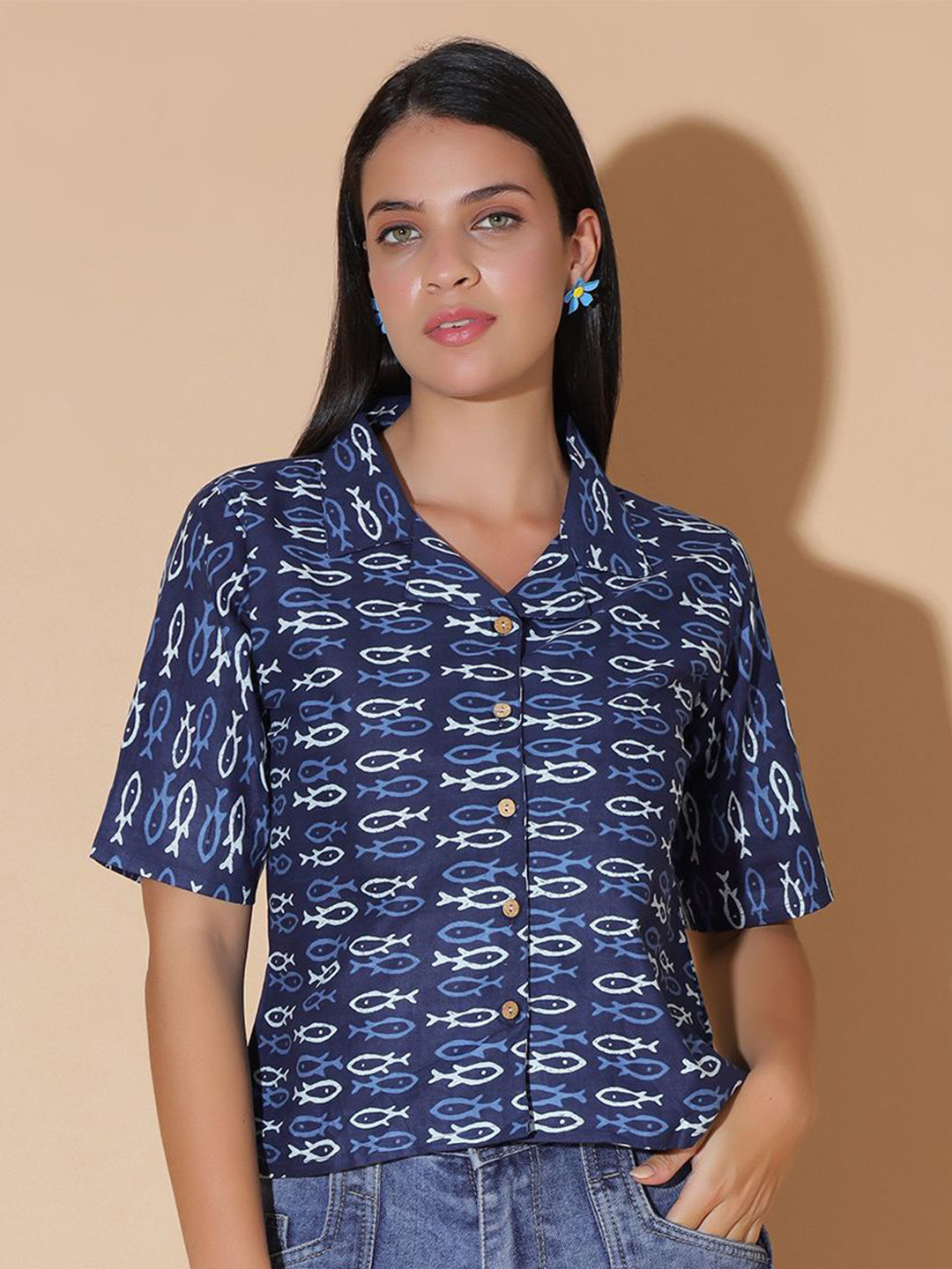MOSHI Women 1 Animal Print Indigo Shirt Style Crop Top