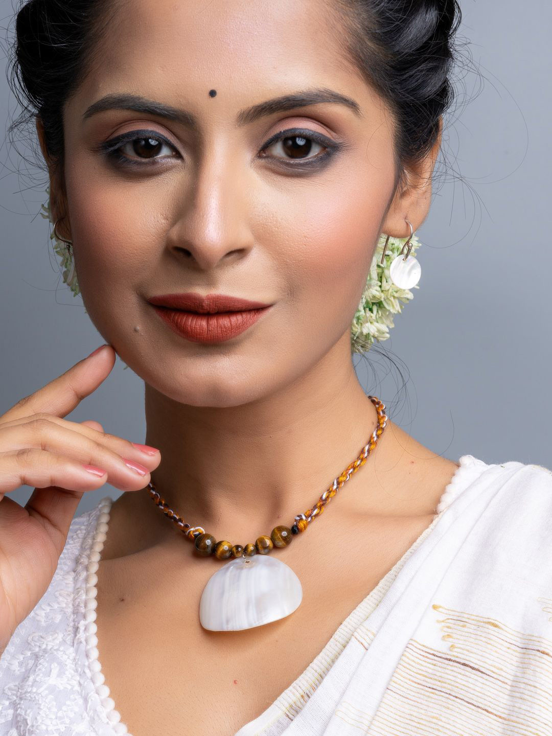 Look and Adorn Mother of Pearl Tiger Eye Necklace Set with Earrings