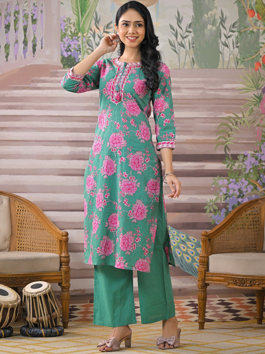 AUTUMN LANE Iti Shamrock Floral Printed Gotta Patti Pure Cotton Kurta & Palazzo
