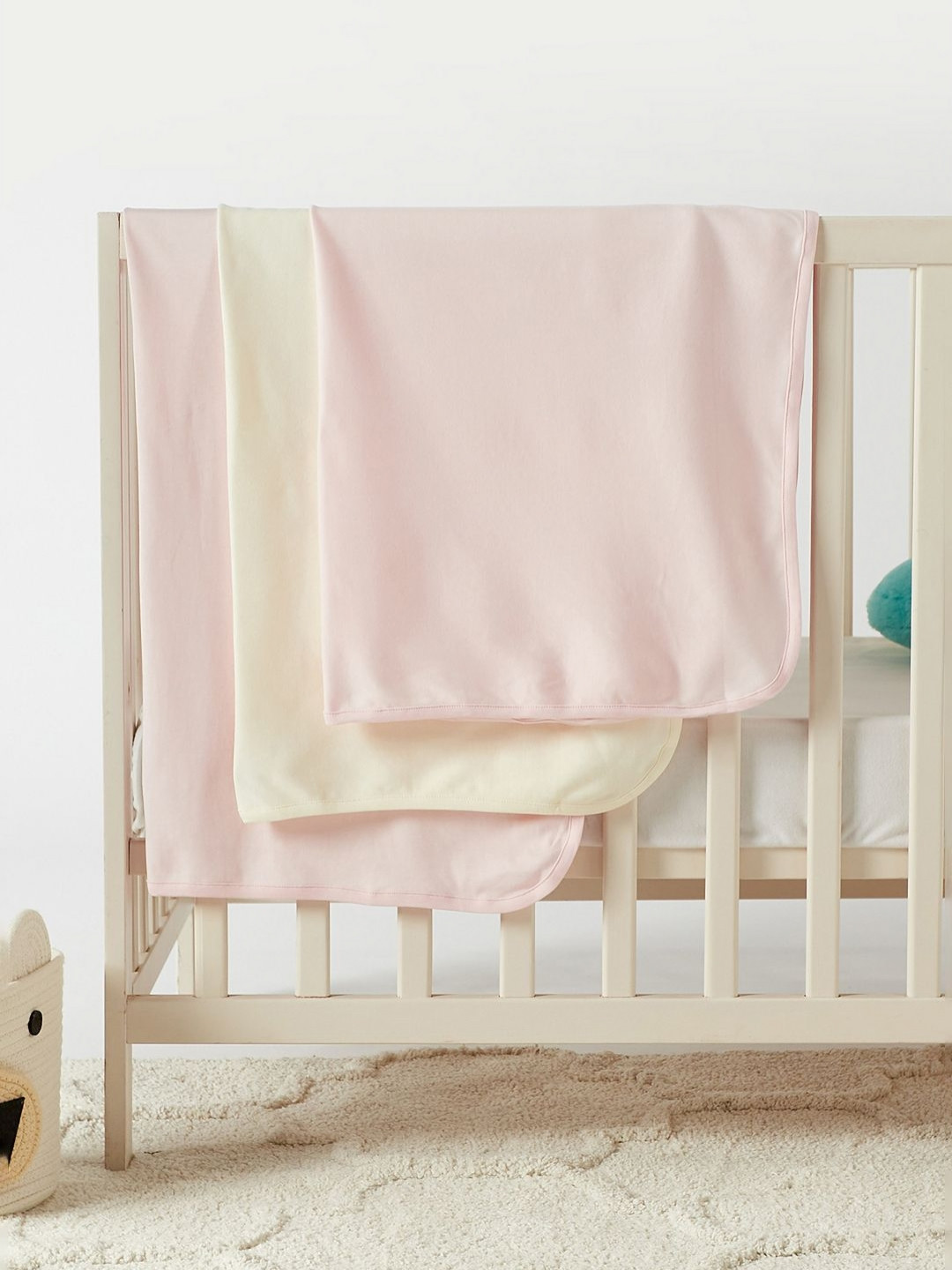 Juniors by Babyshop Kids Pink & Cream Set of 3 Single Bed Blanket