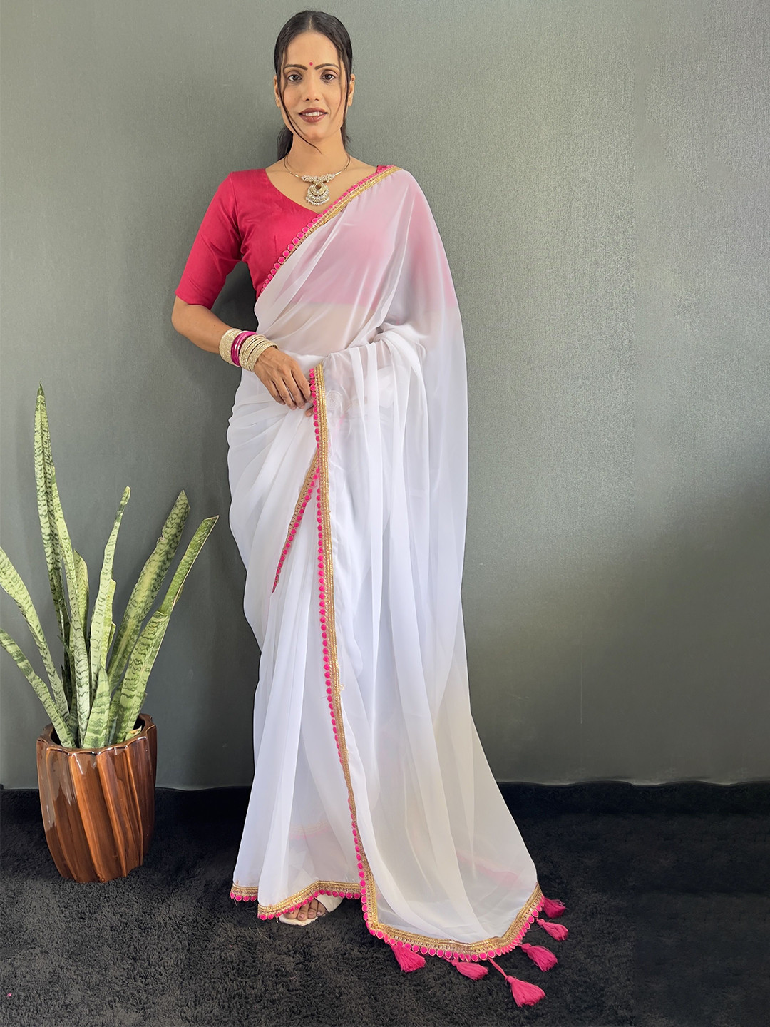 AQUILIQ Solid Daily Jamdani Saree