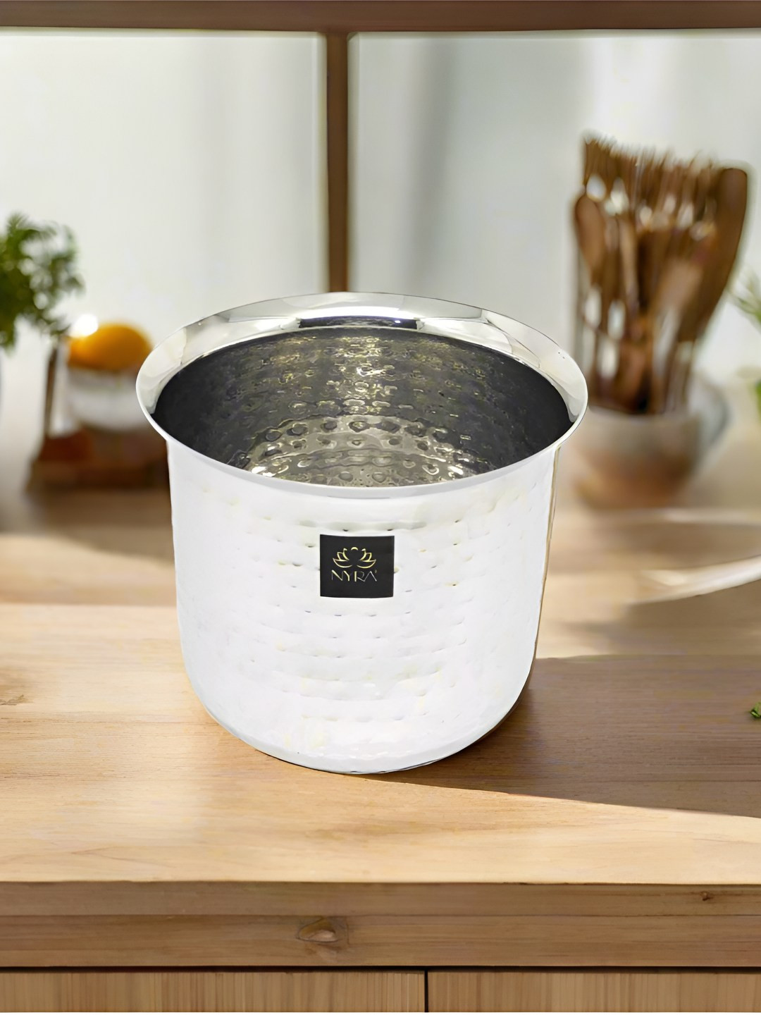 Nyra Kitchenware Steel Dishwasher Safe Stainless Steel Cooking Pot-1.45 L