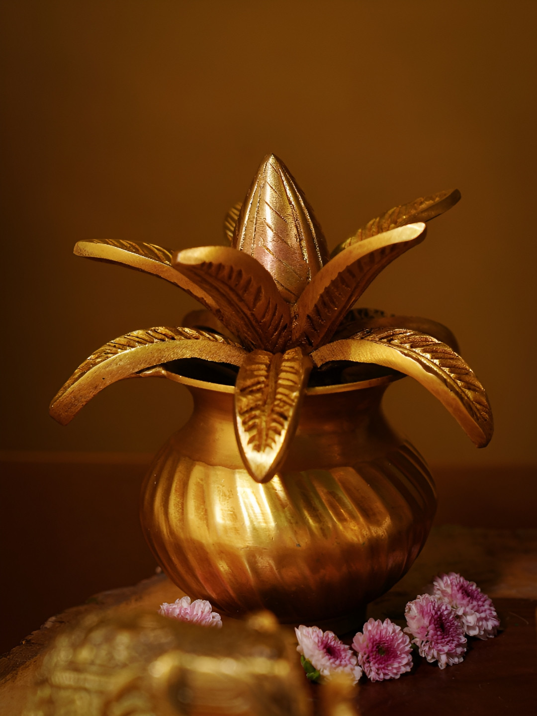 JAYPORE Gold-Toned Kalash Religious Idol Showpiece
