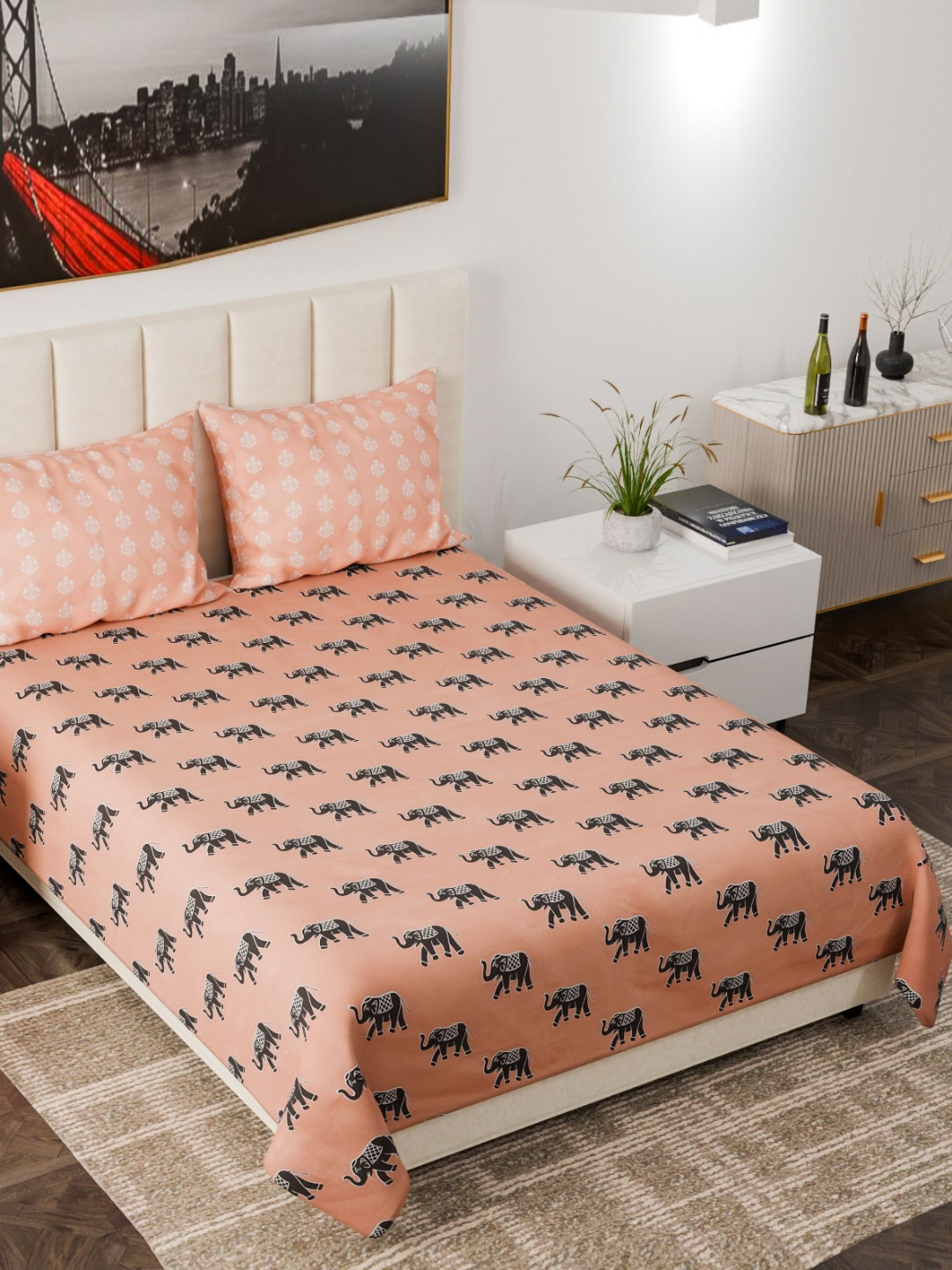 Nivasam Havemore Peach Animal Polycotton 162 TC King Bedsheet with 2 Pillow Covers-90 x 100 inches