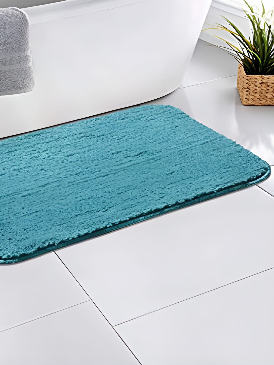 GBL COLLECTION Blue Polypropylene Water Resistant Floor Mat