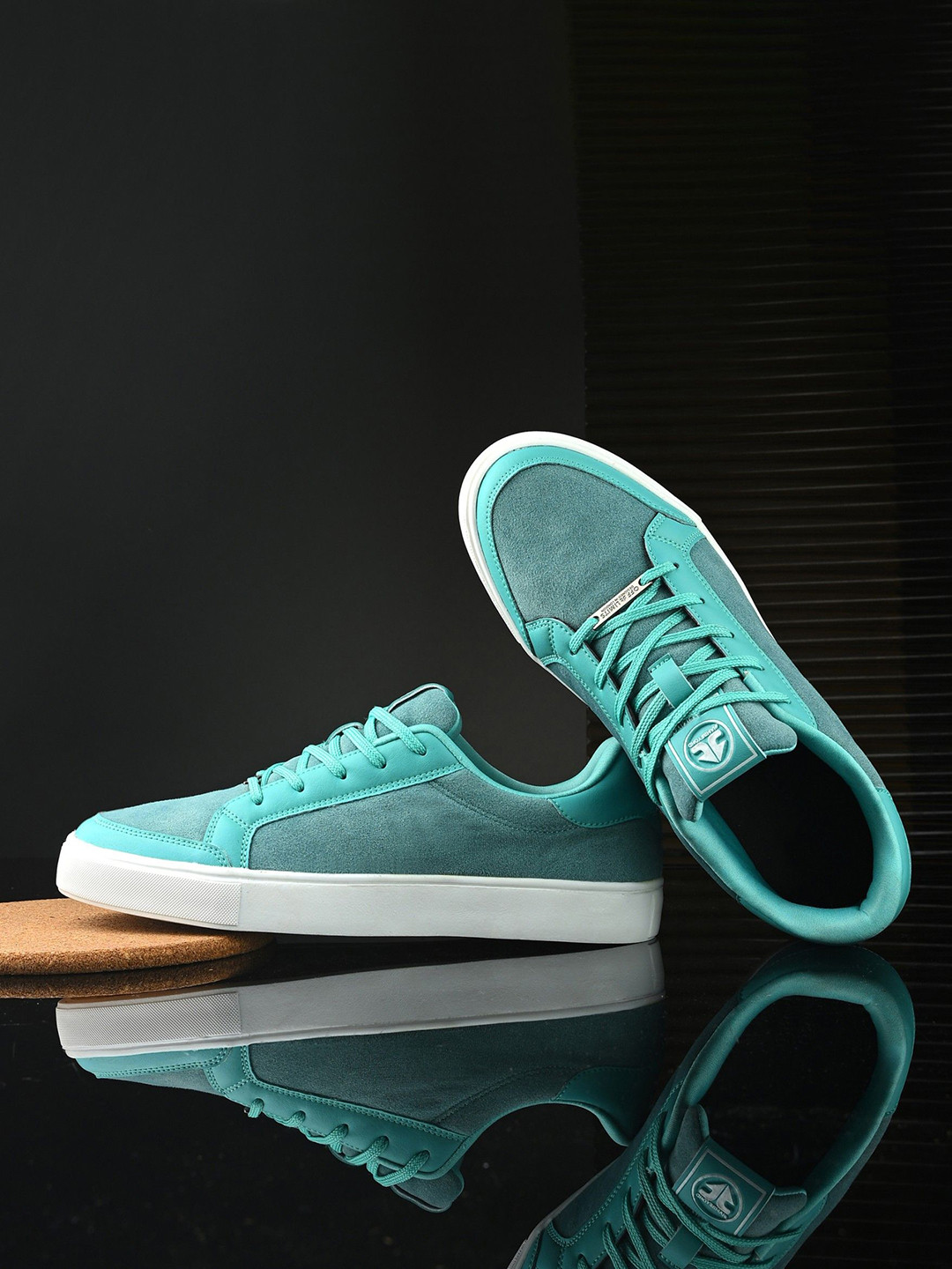 OFF LIMITS Men Oxford Velvet Sneakers