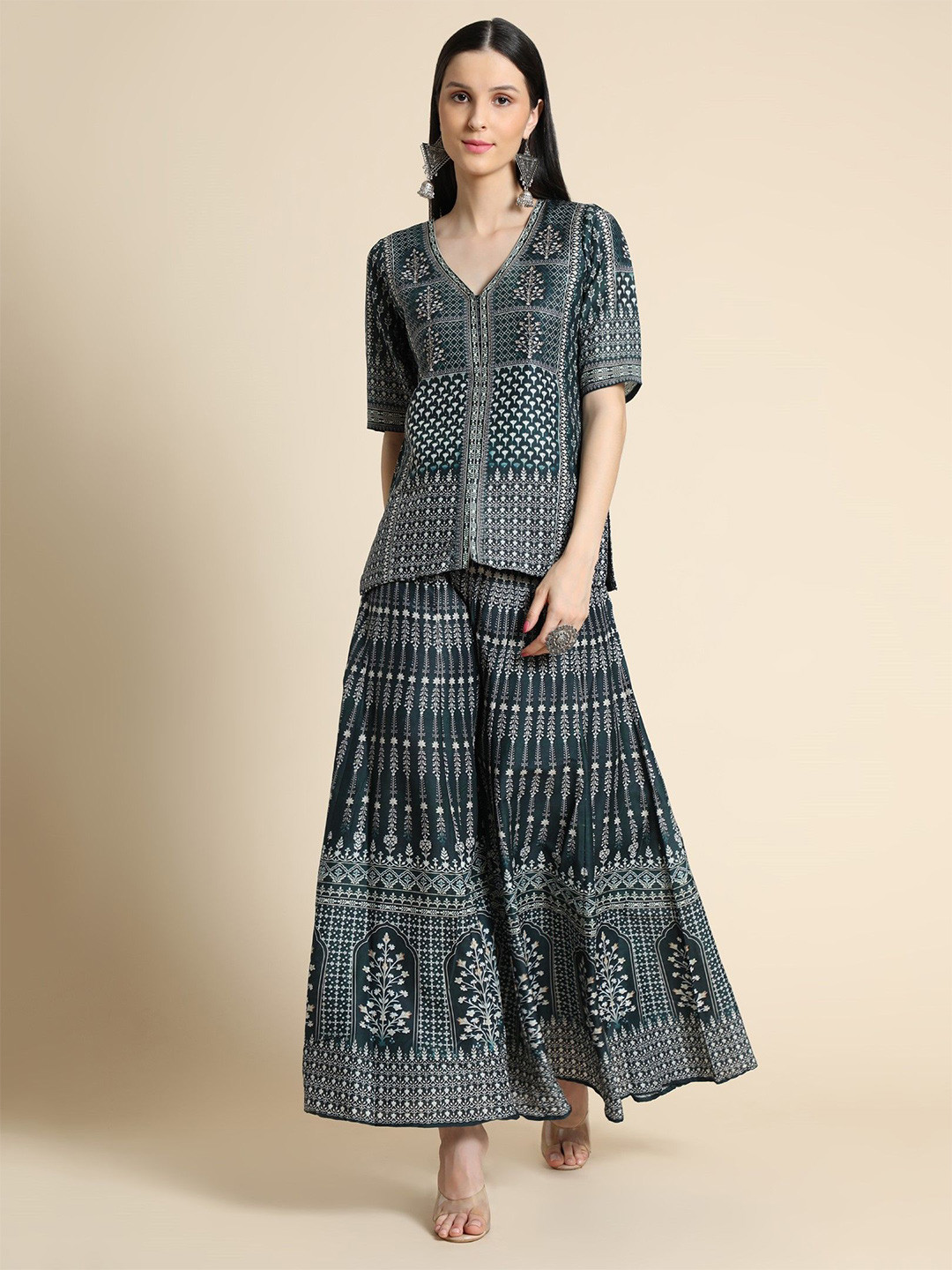 VISHNU WEAVES Women Ethnic Motifs Printed Kurti with Palazzo