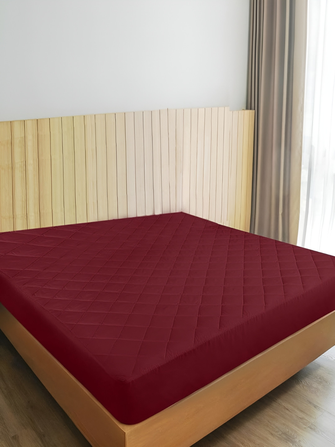 CRAZY WORLD Maroon Water Resistant Quilt Mattress Protector