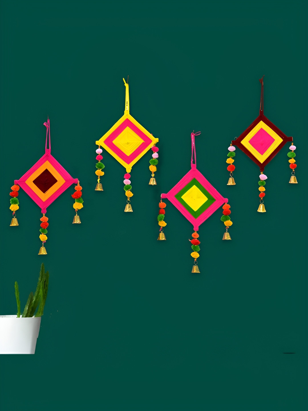 Aura Fabric Tasselled Matte Hanging Hall 4Pcs Wall Hangings-15.7In