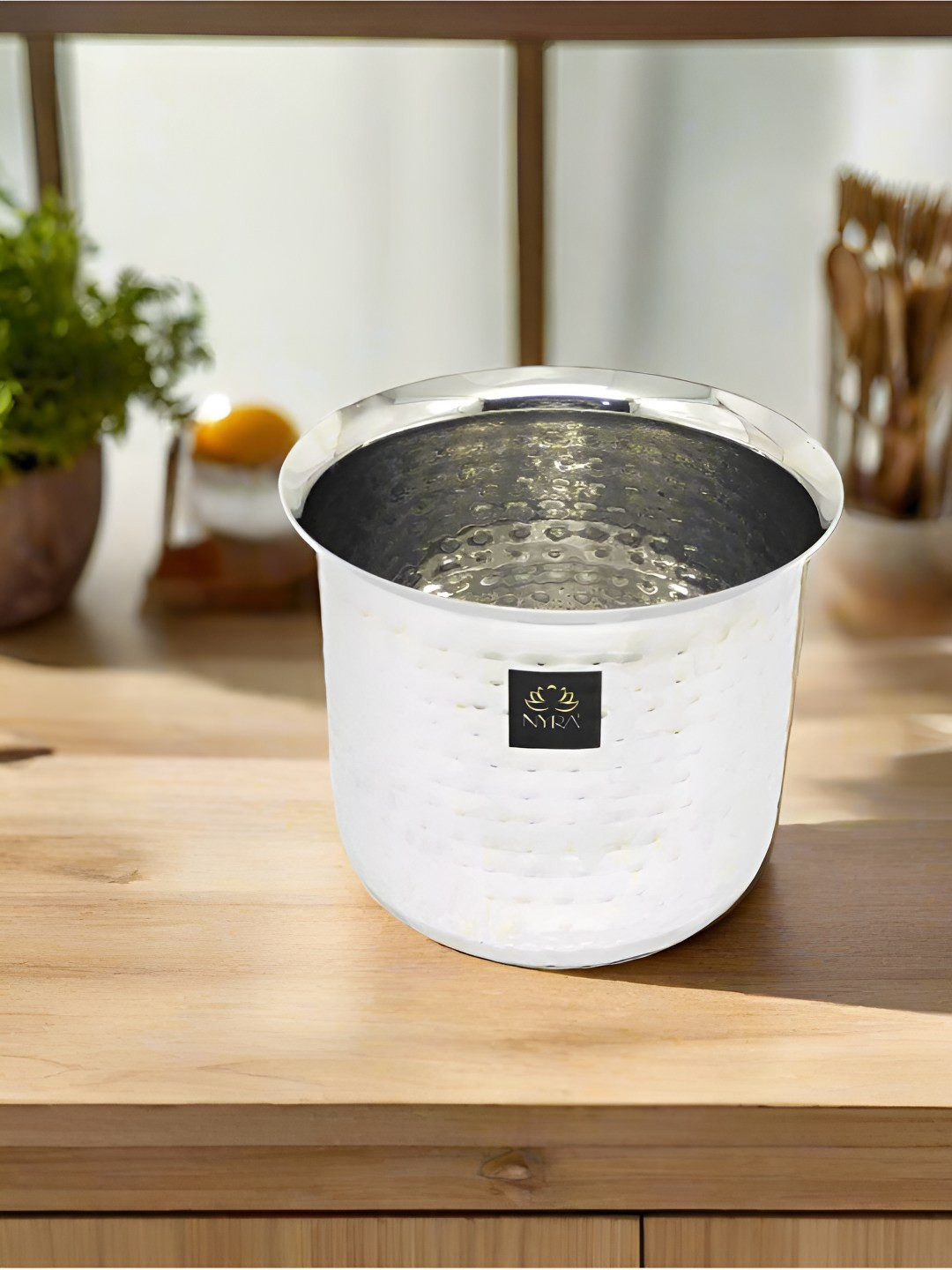 Nyra Kitchenware Steel & Black Dishwasher Safe Stainless Steel Cooking Pot 14L