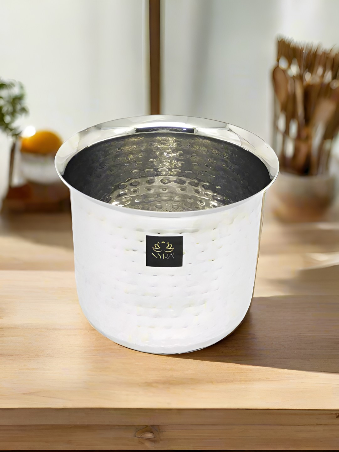 Nyra Kitchenware Steel Textured Dishwasher Safe Stainless Steel Cooking Pot-2.4 L